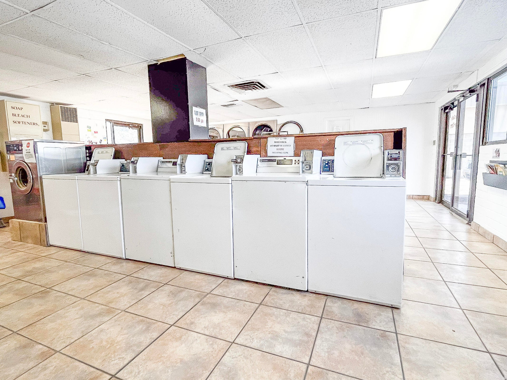 main property photo 14
