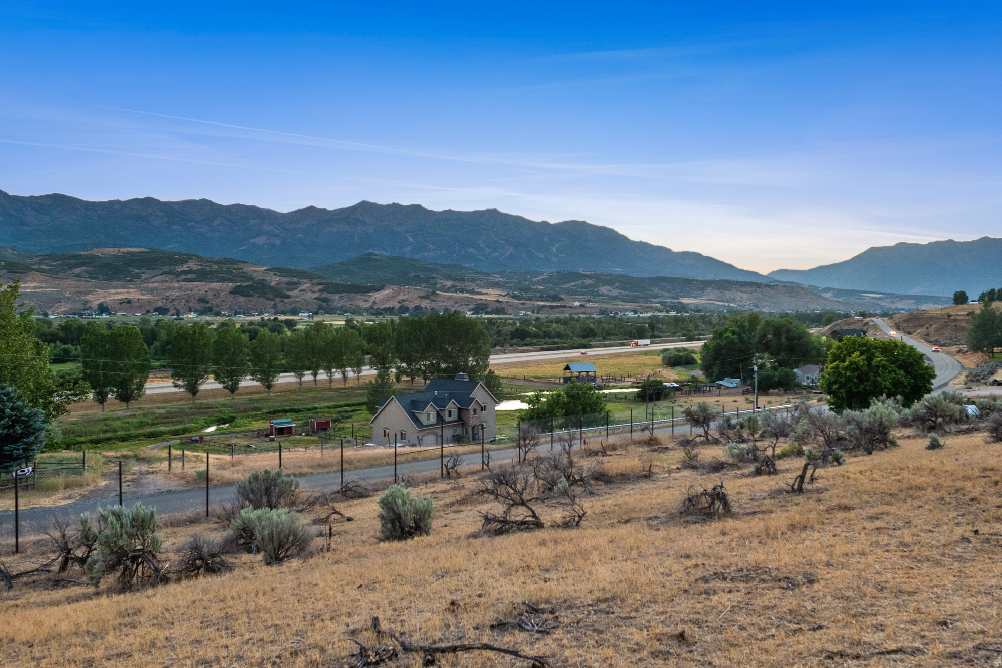 main property photo 19