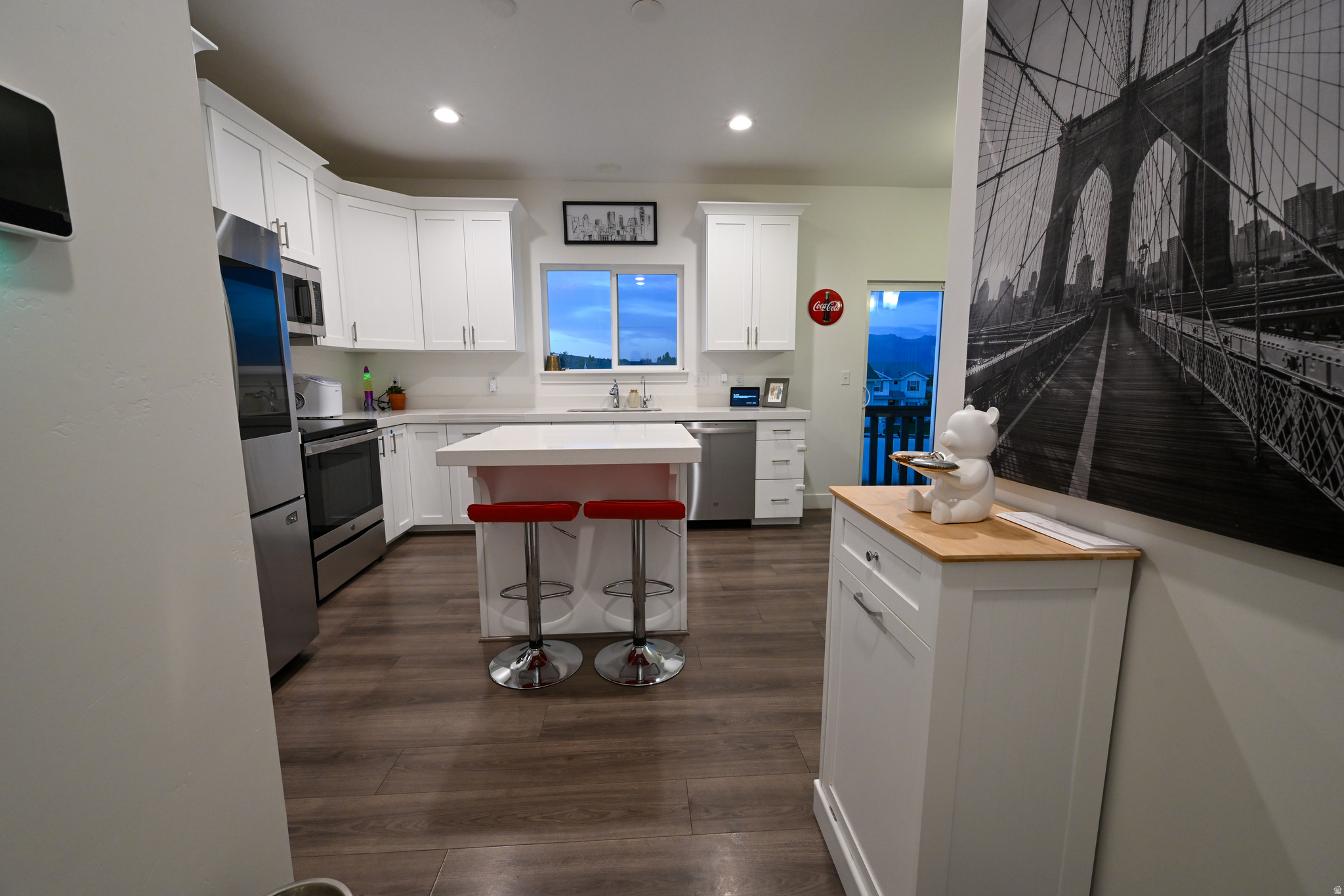 main property photo 5