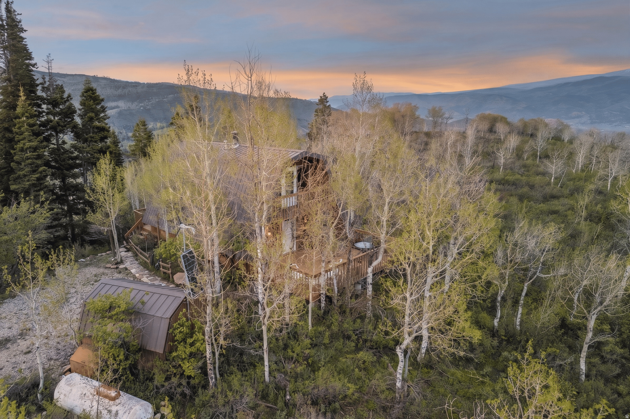 main property photo 37