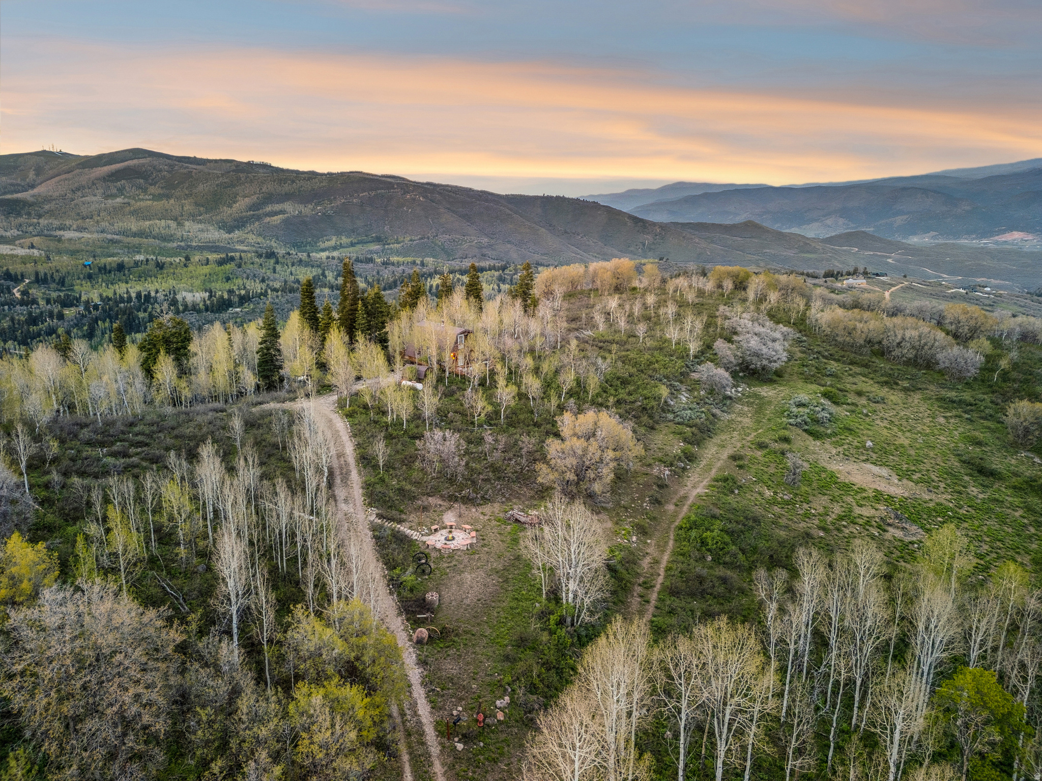 main property photo 40