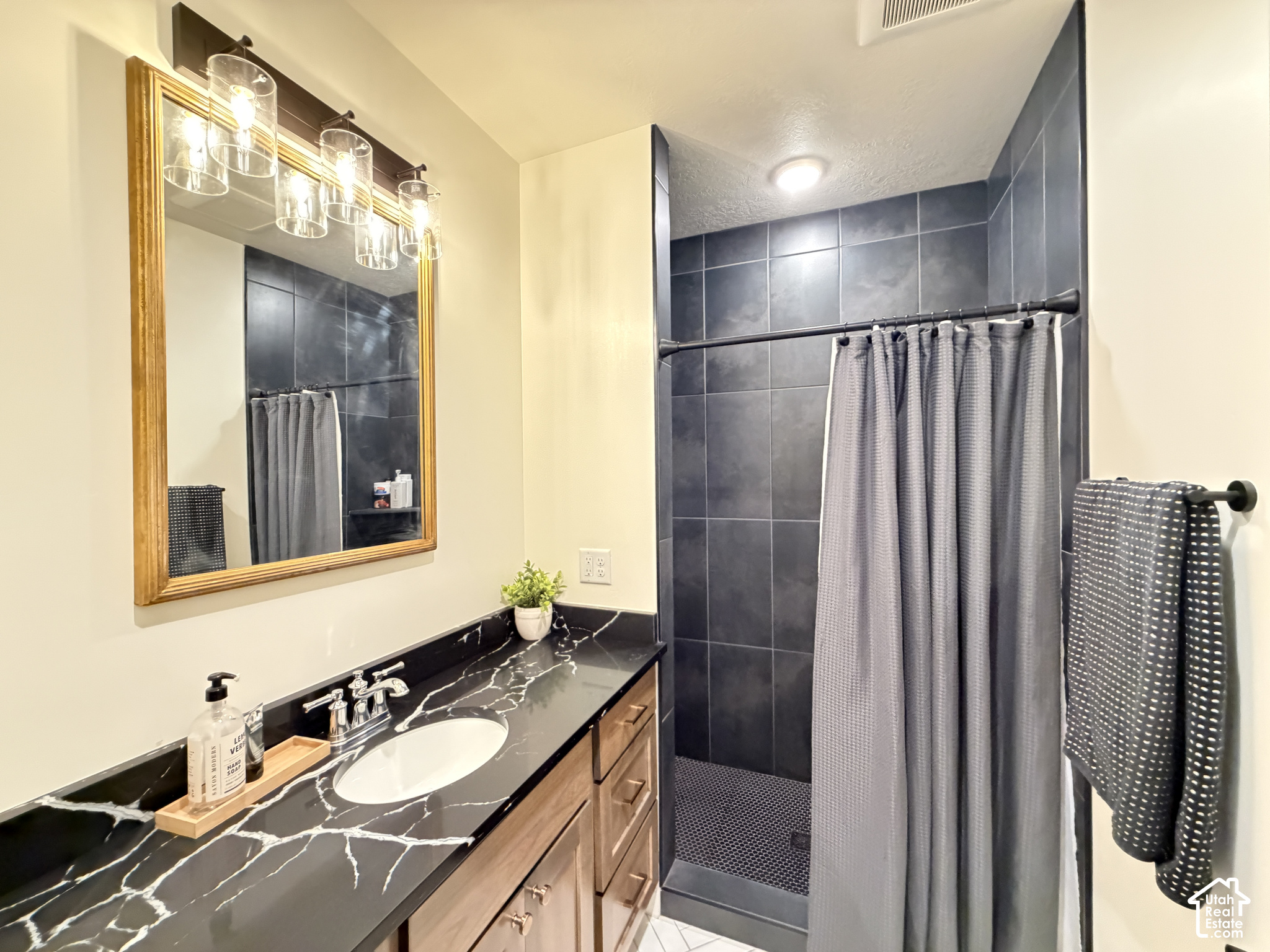 main property photo 72