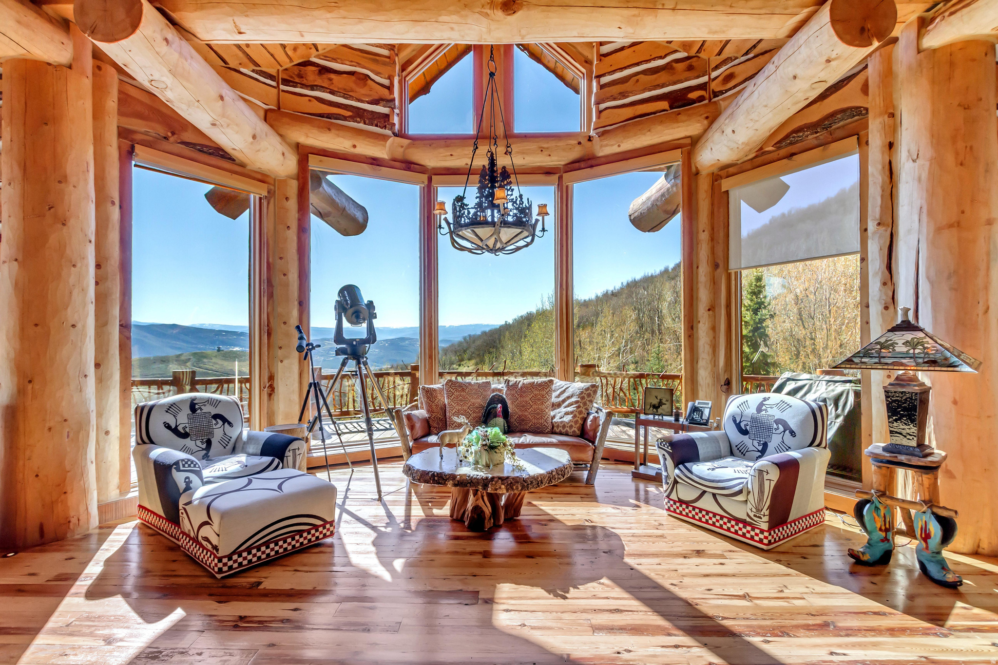 main property photo 27