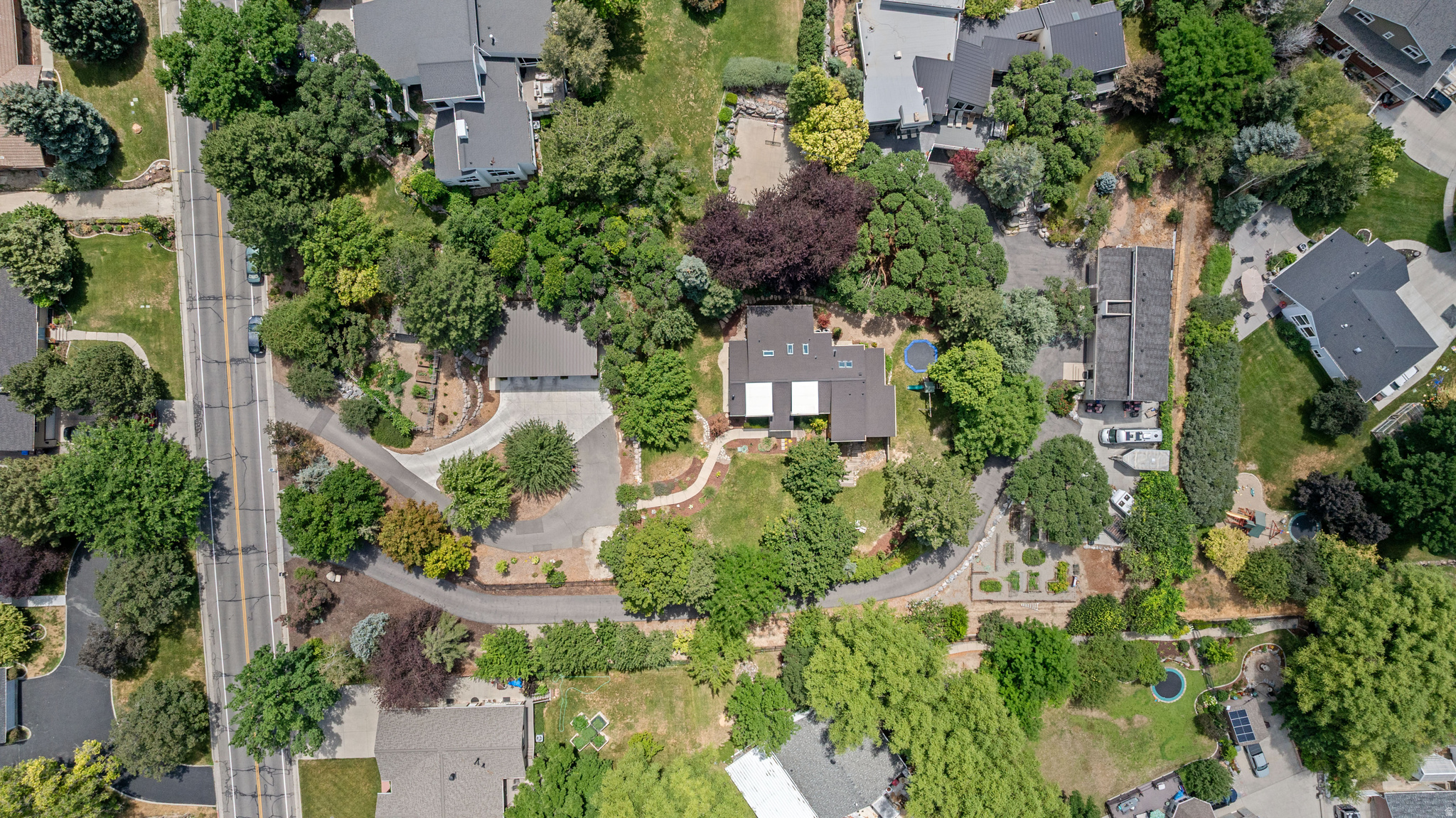 main property photo 54