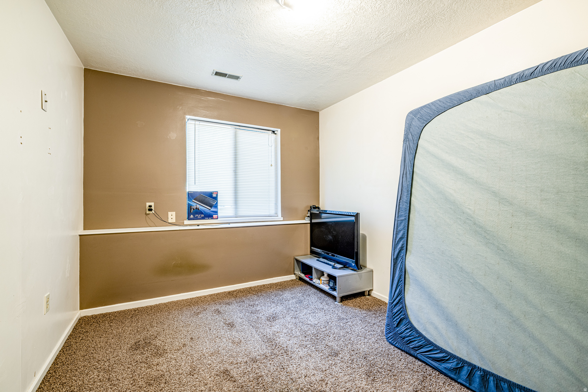 main property photo 63