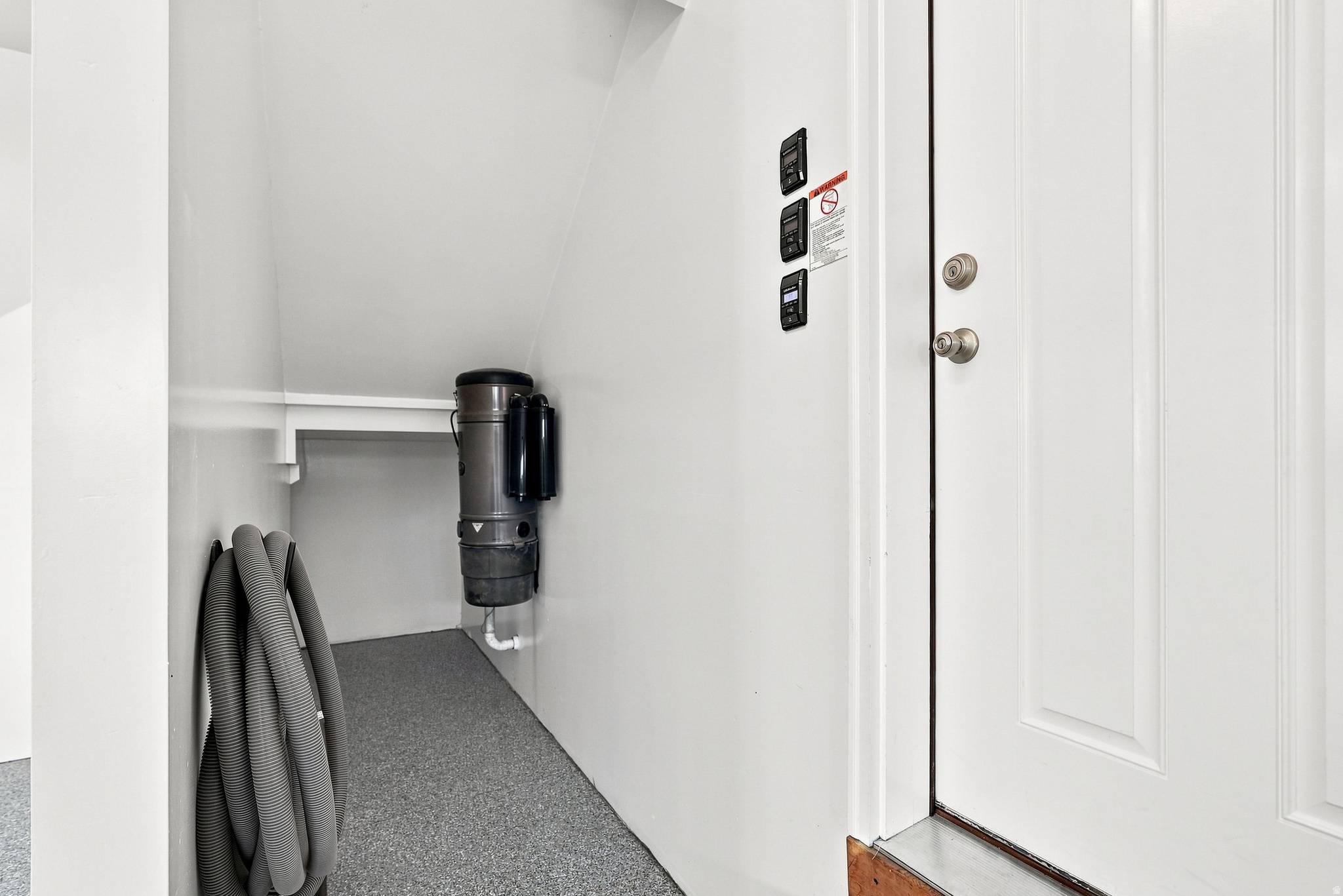 main property photo 71