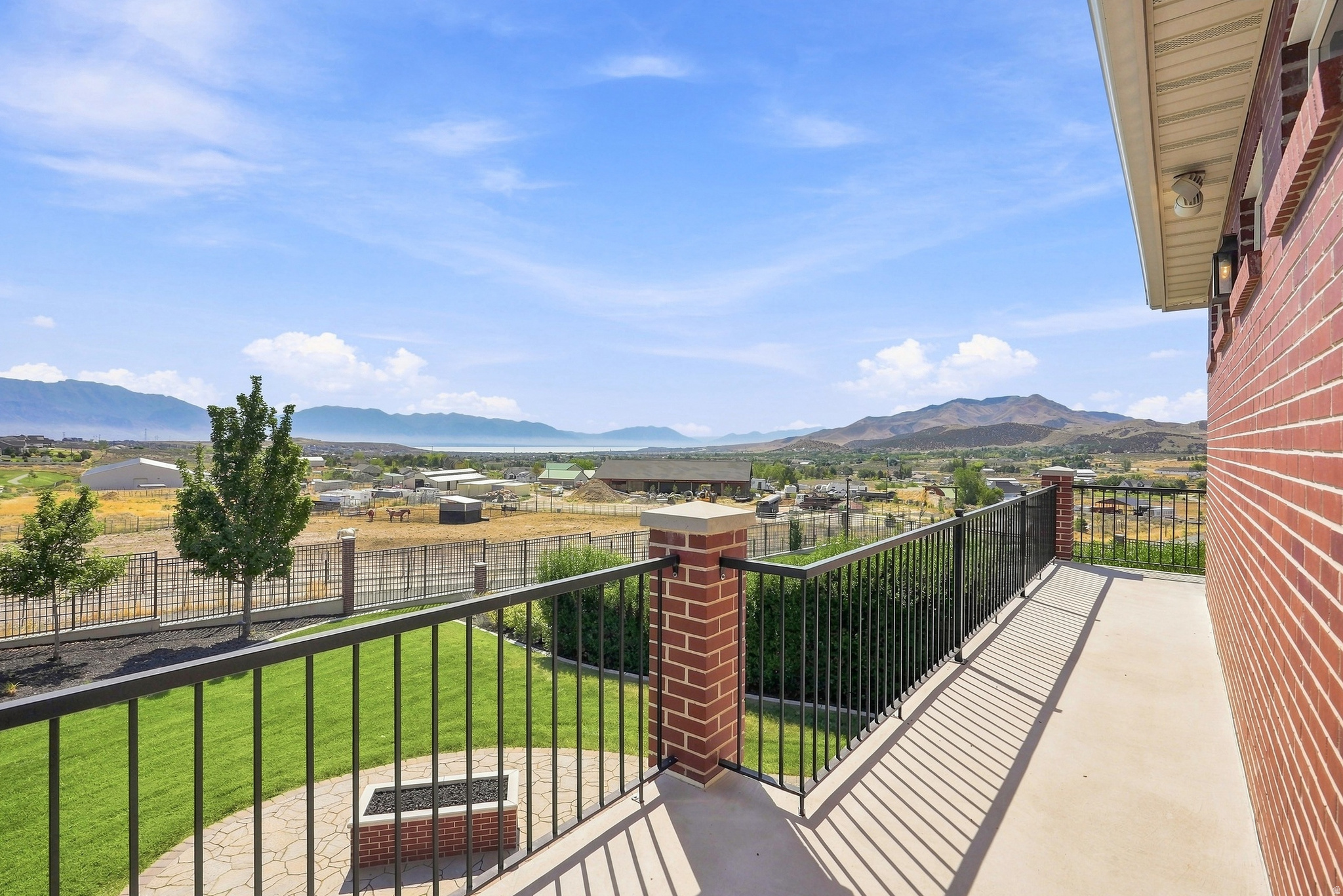main property photo 73