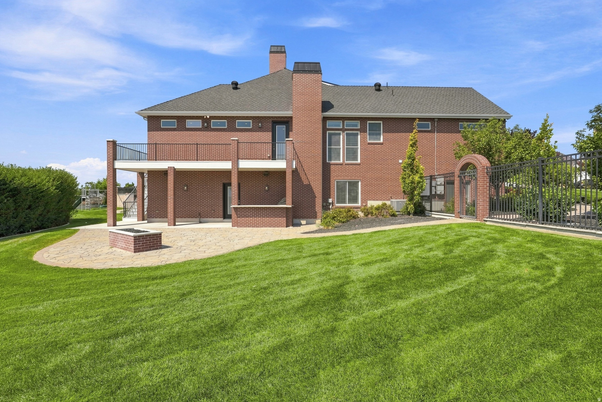 main property photo 84