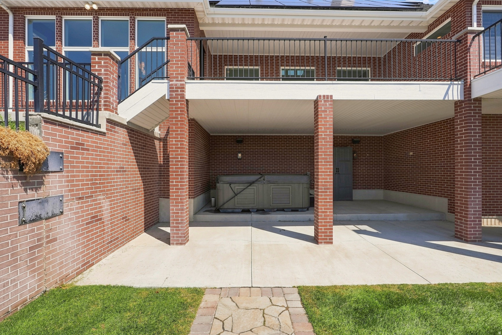 main property photo 88
