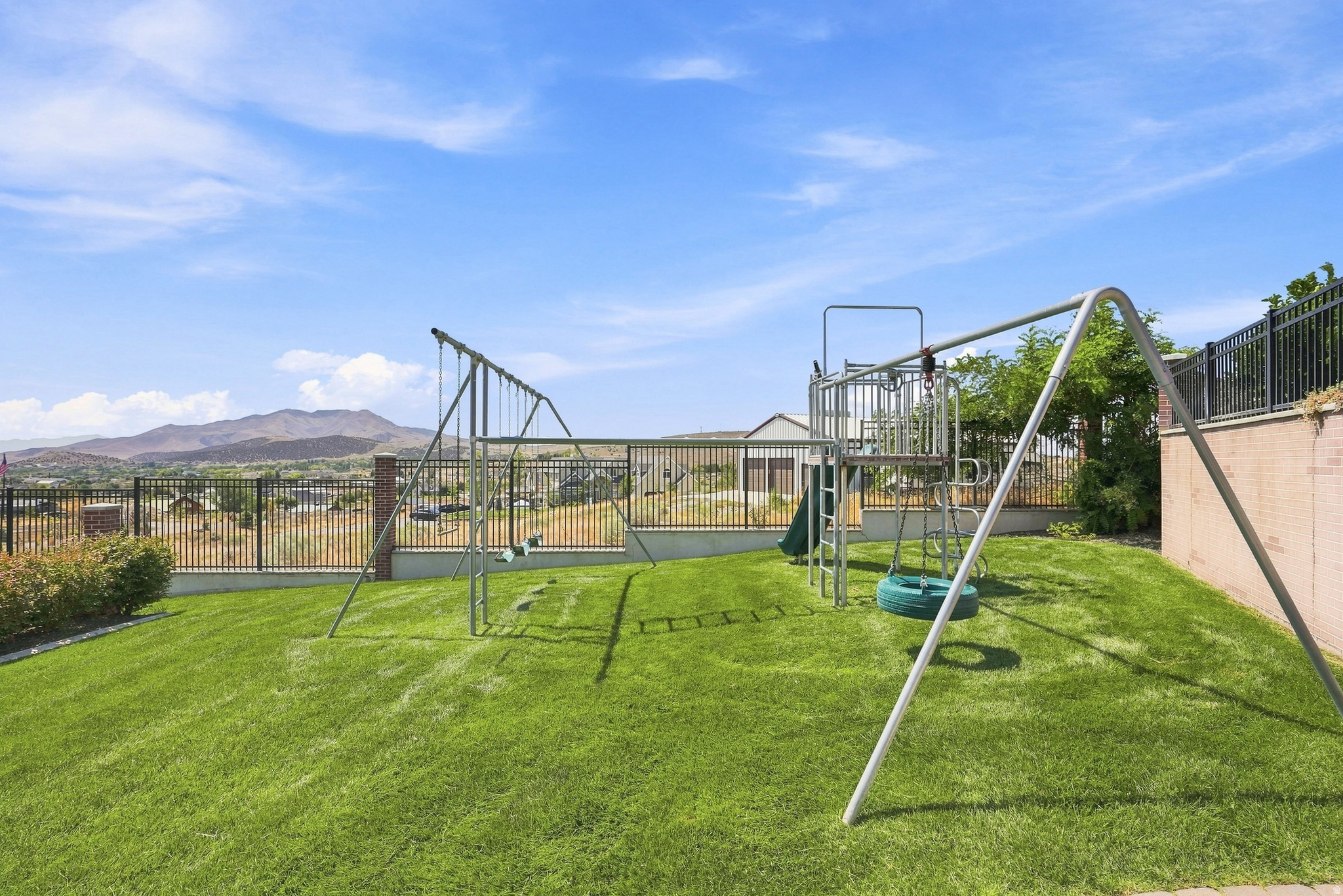 main property photo 89