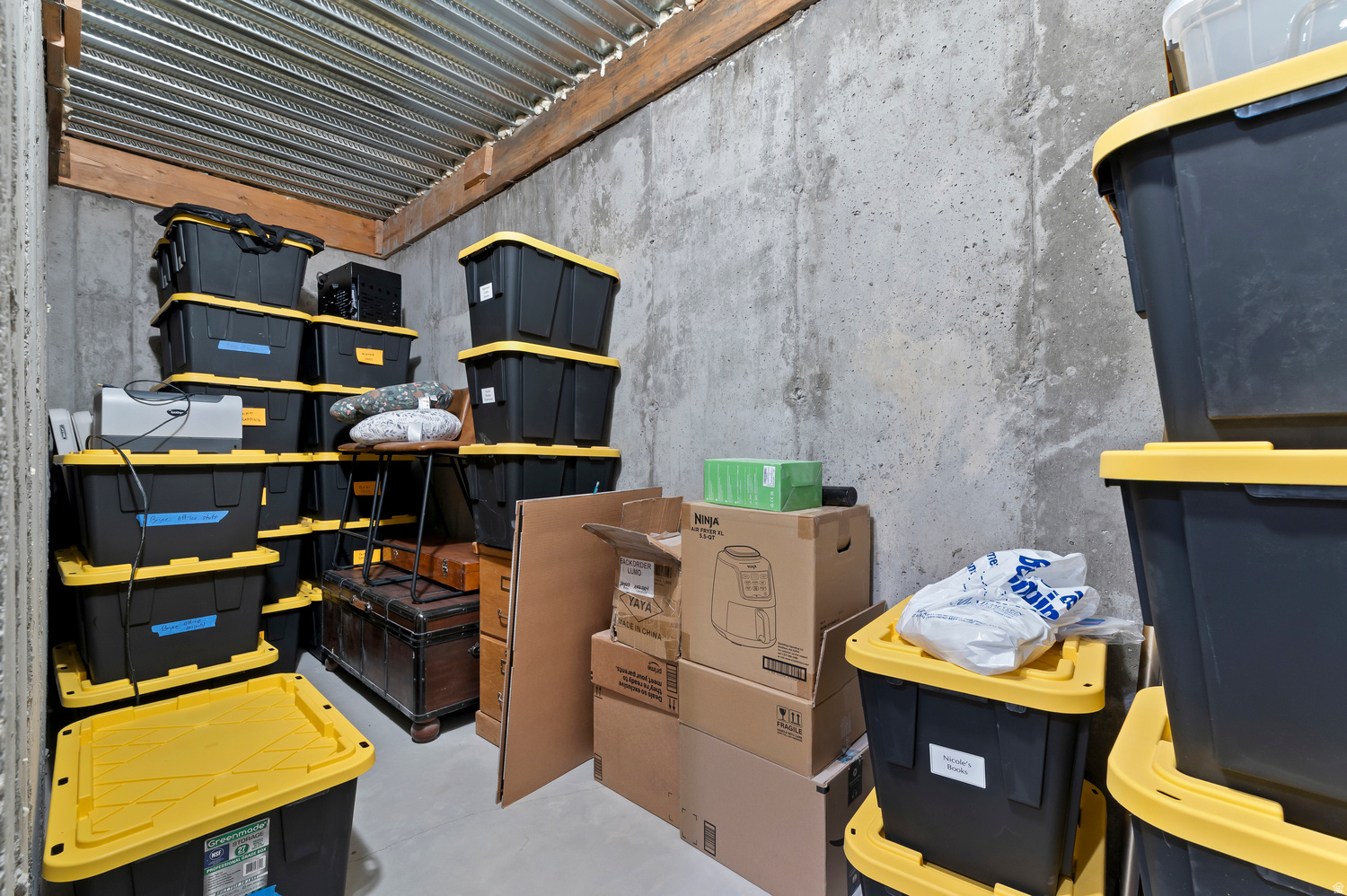 main property photo 43