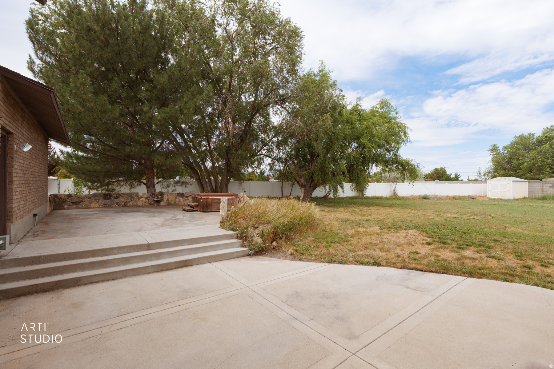 main property photo 47