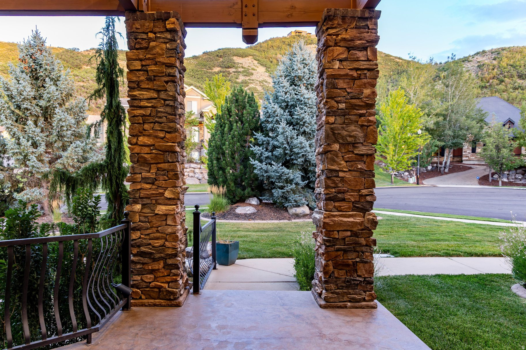 main property photo 66
