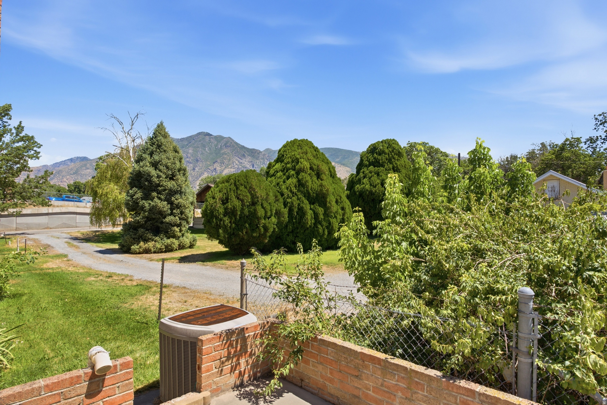 main property photo 37