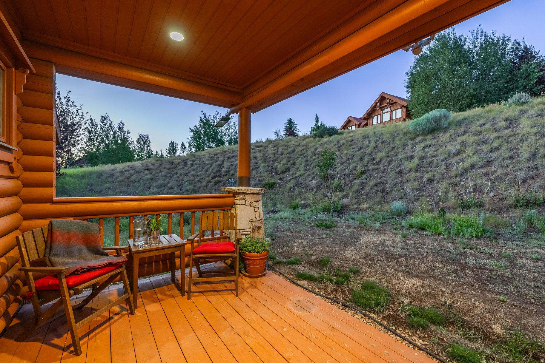 main property photo 76