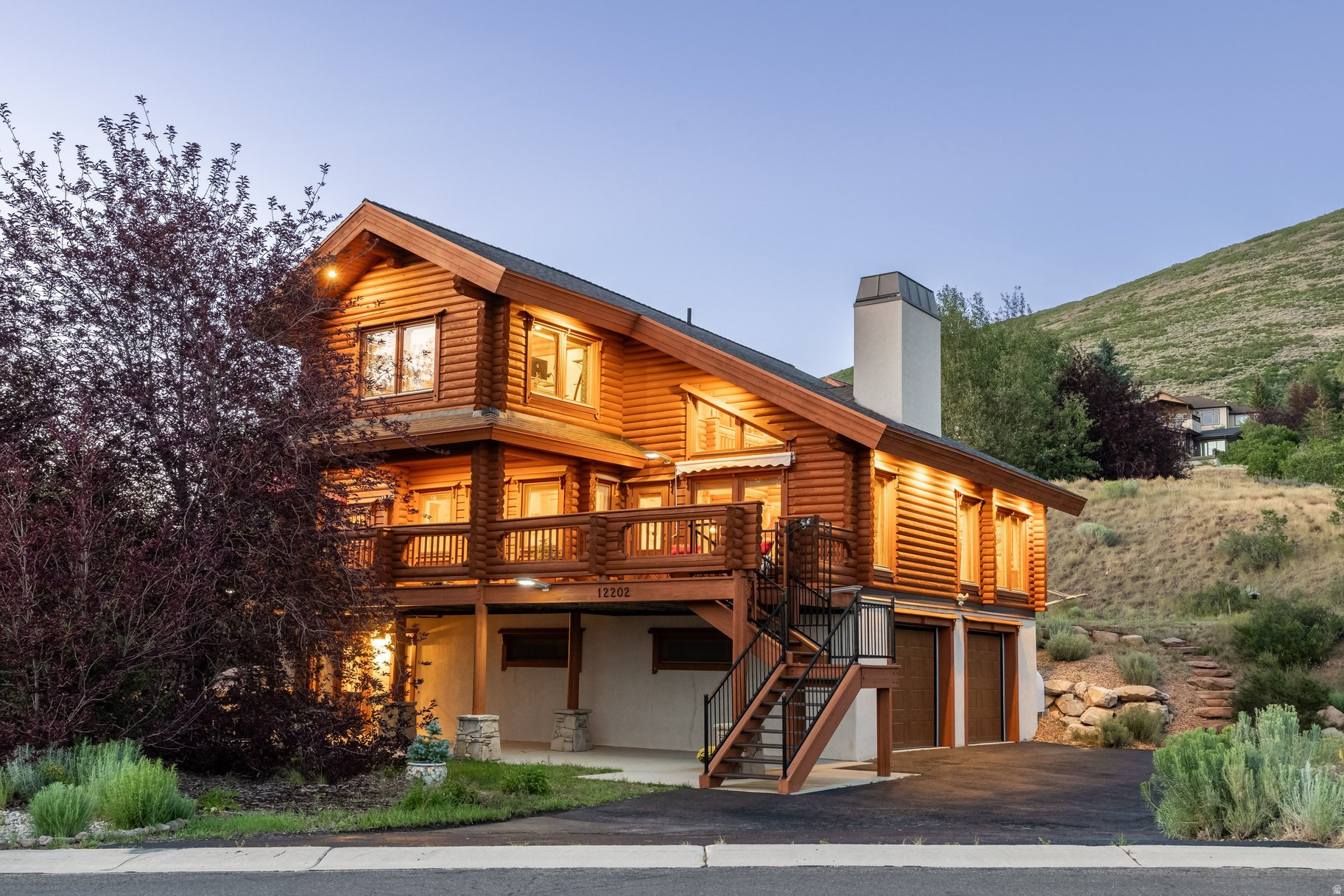 main property photo 81