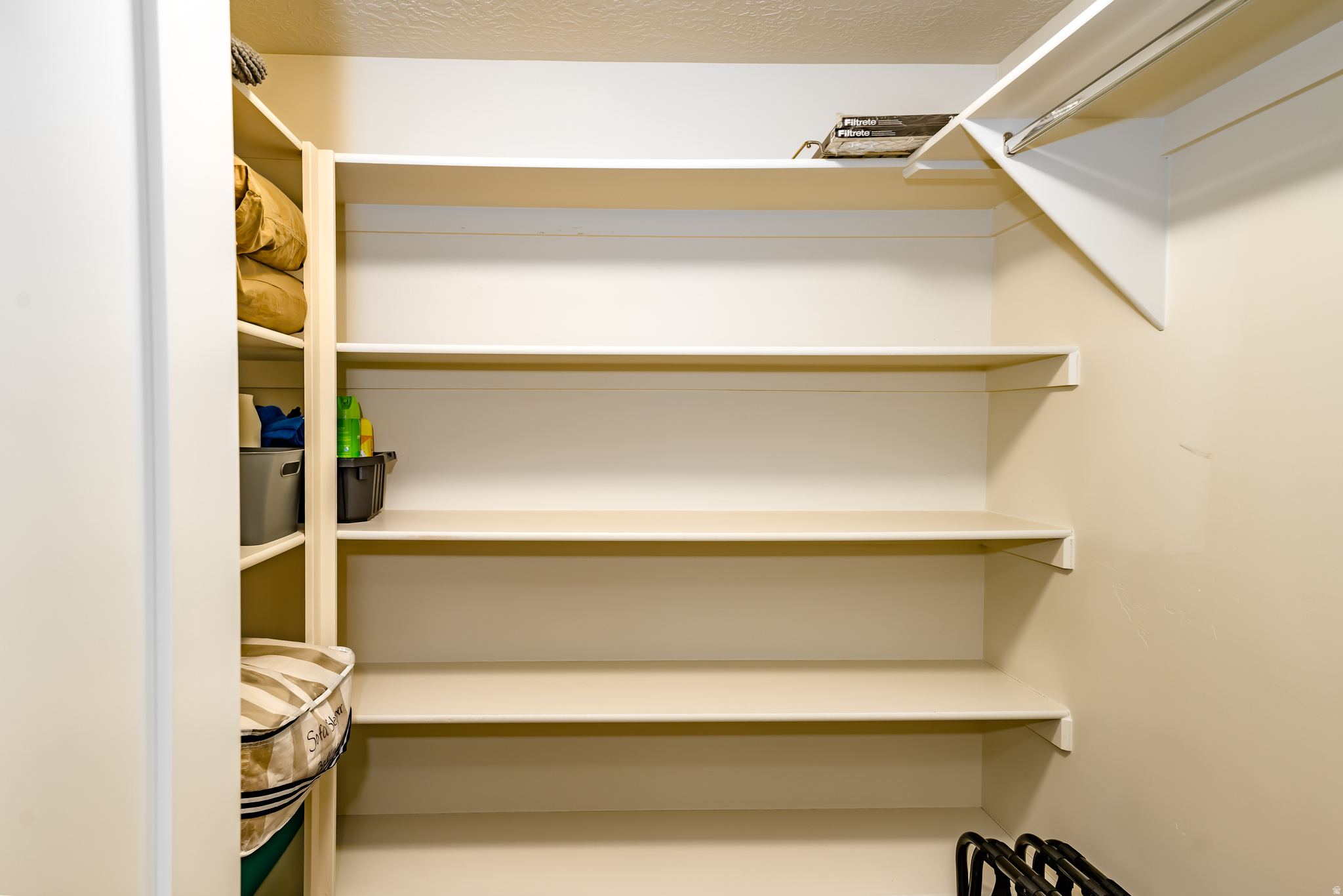 main property photo 76