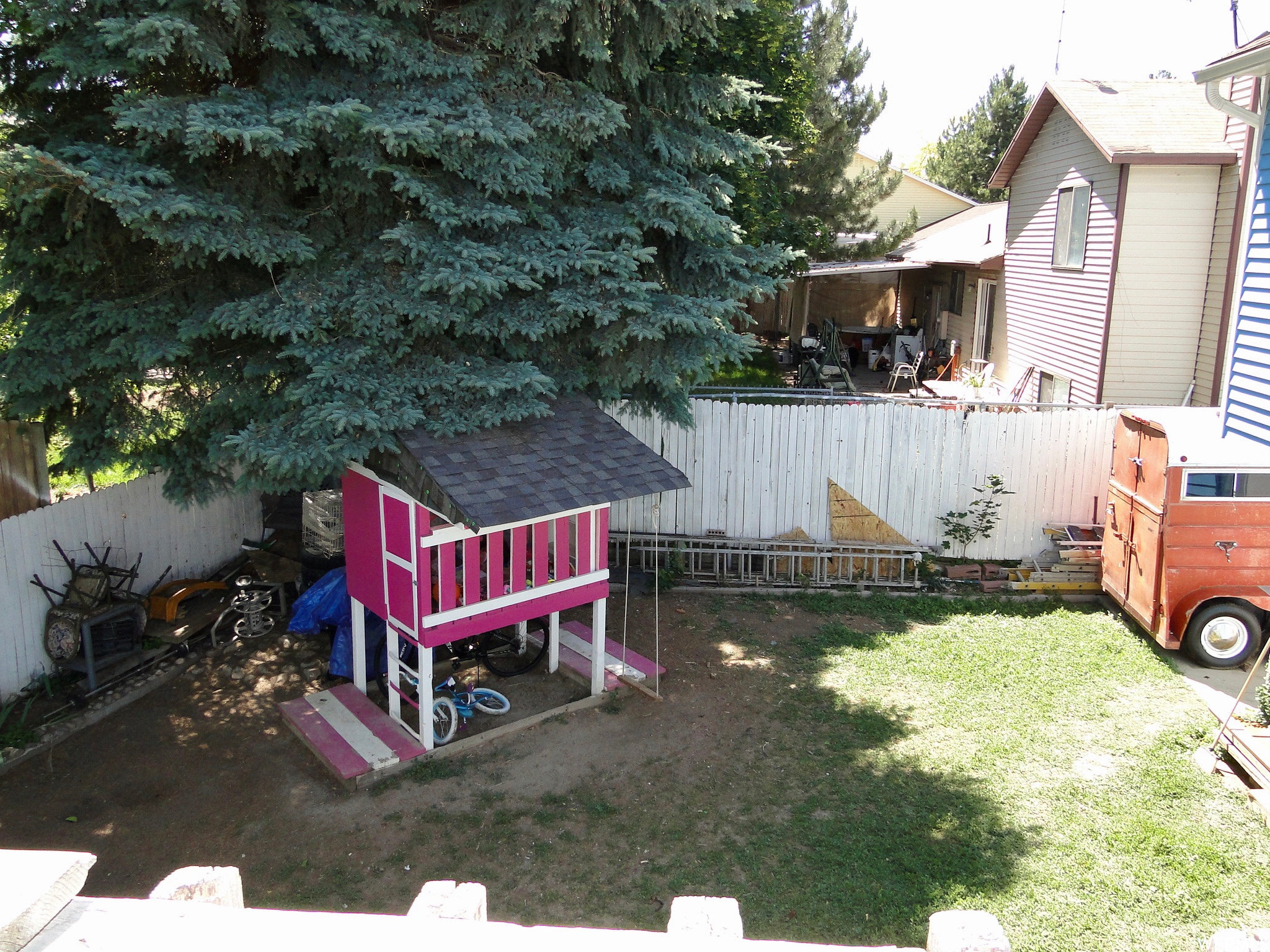 main property photo 22