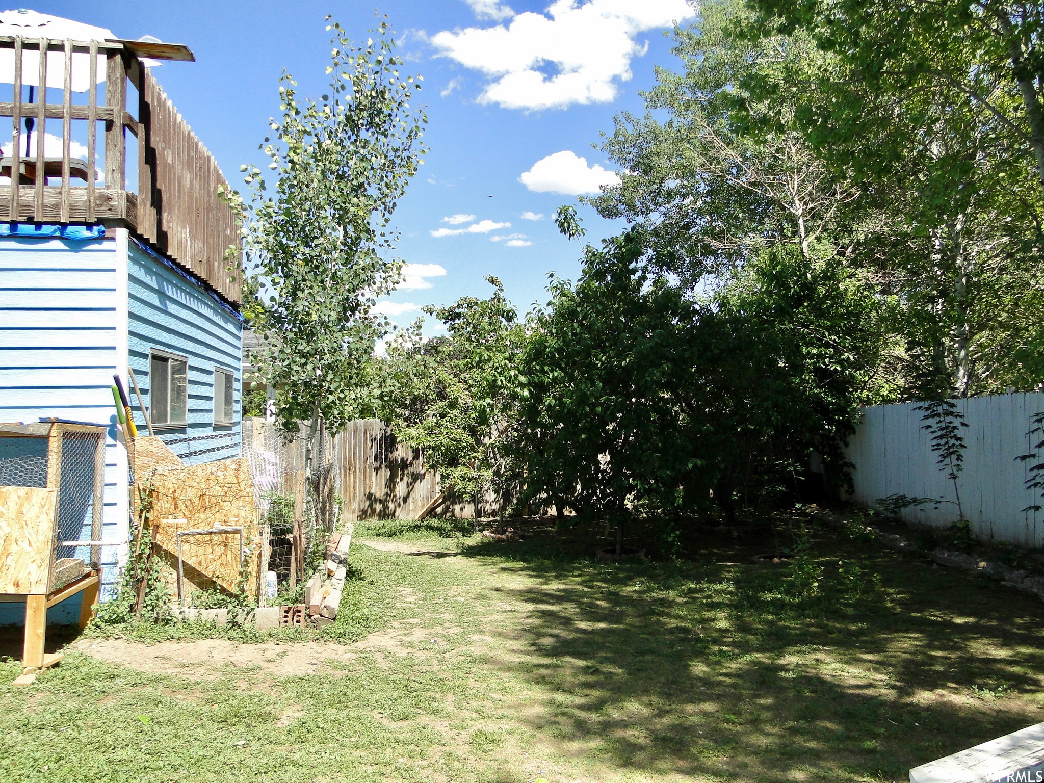 main property photo 27