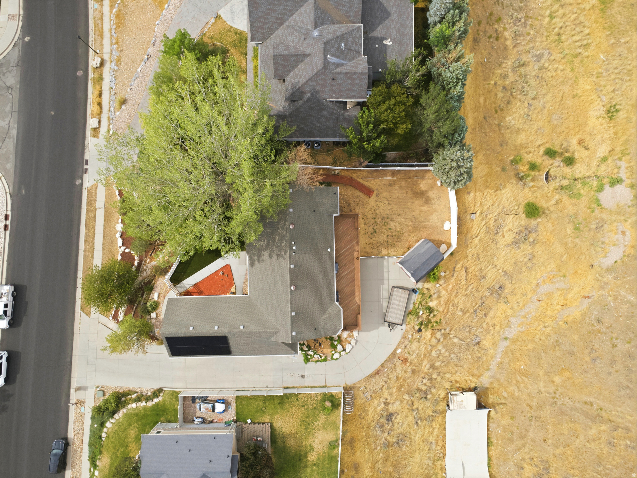 main property photo 51