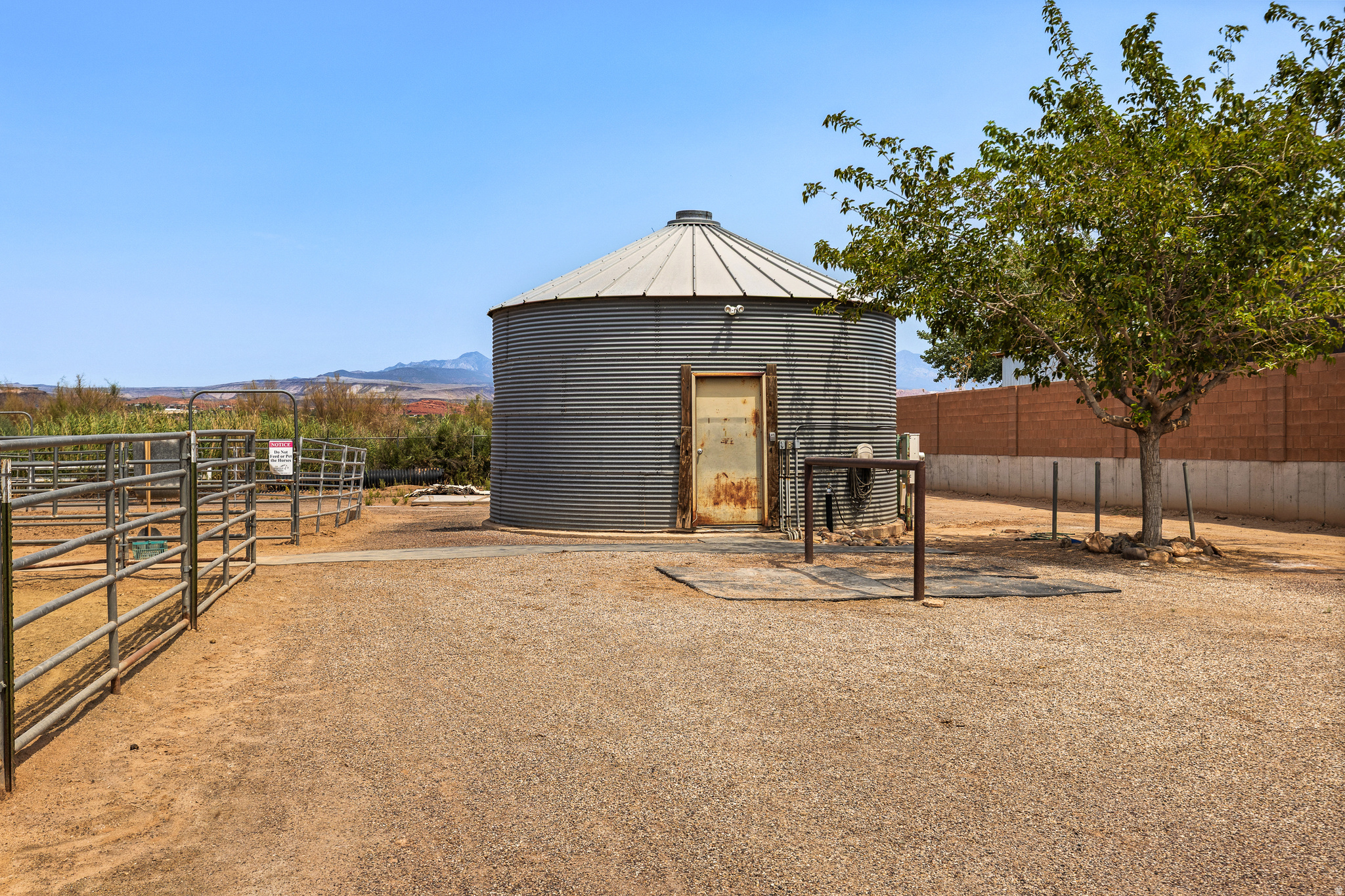 main property photo 88