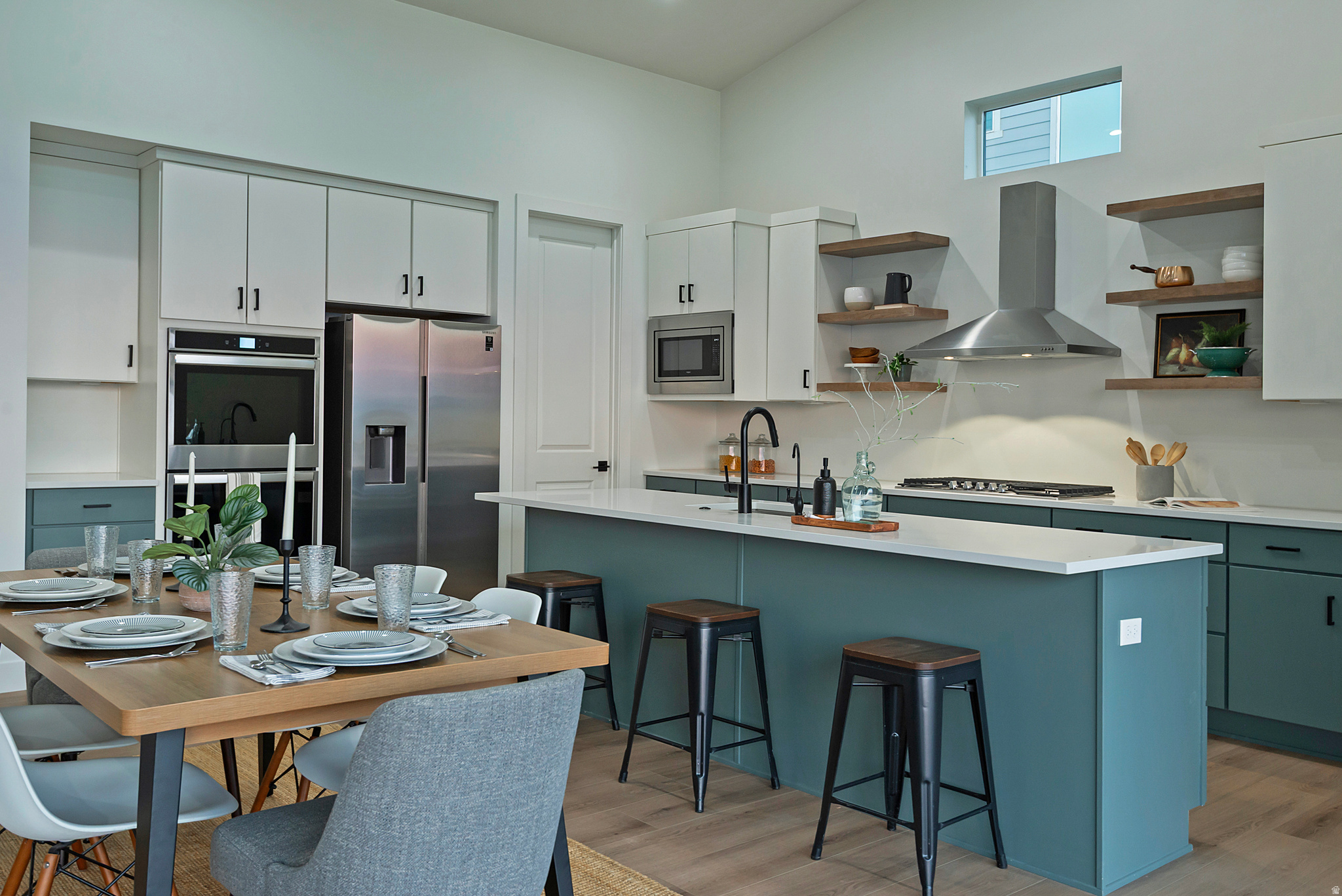 main property photo 20