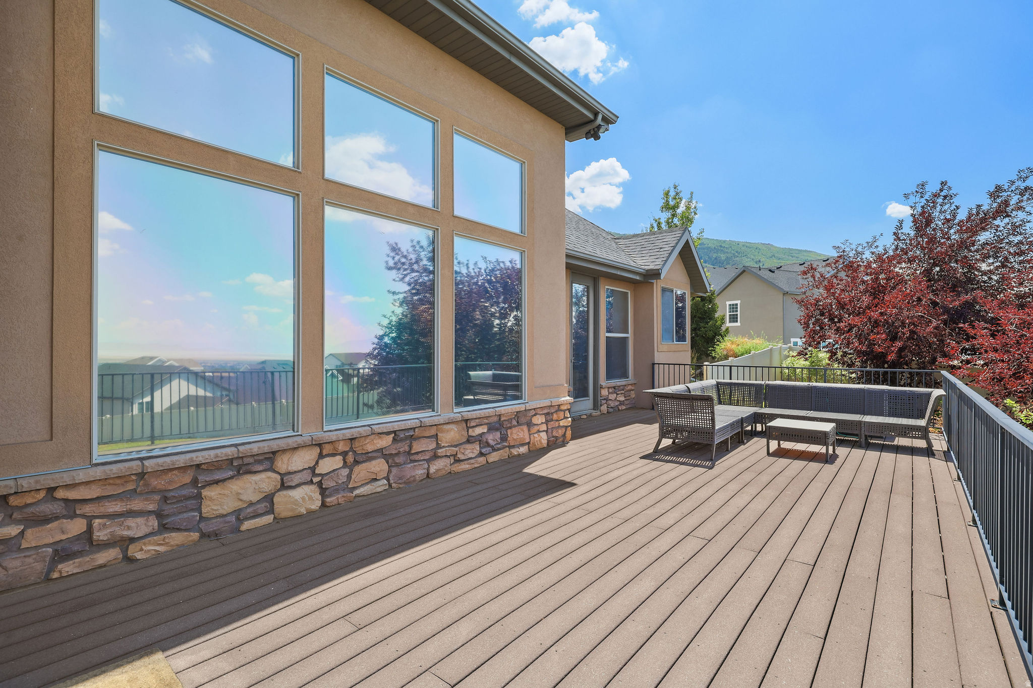 main property photo 60