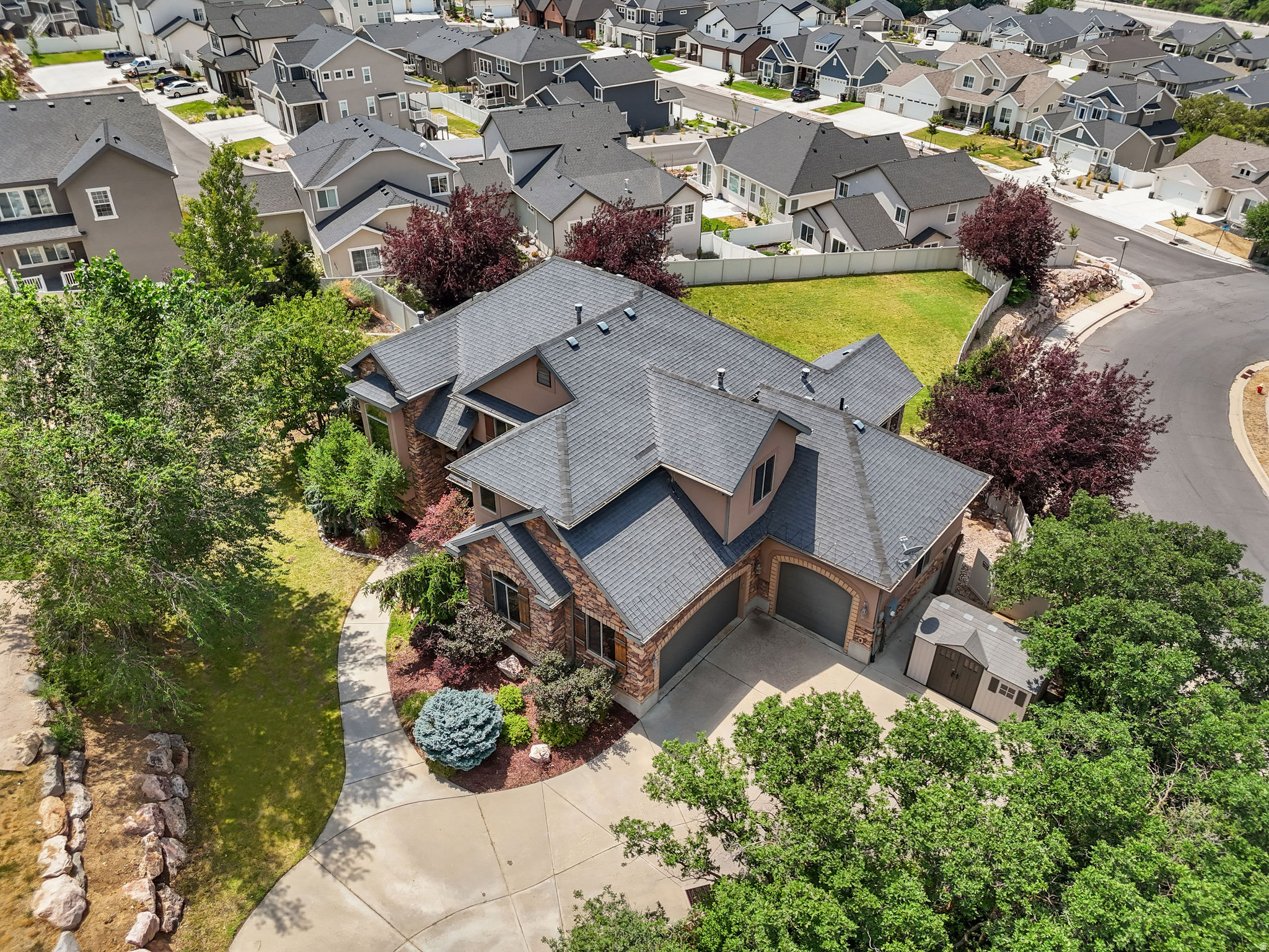 main property photo 68