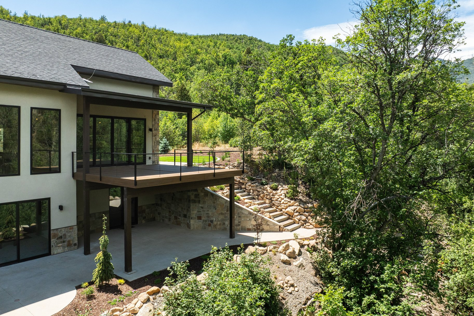 main property photo 86