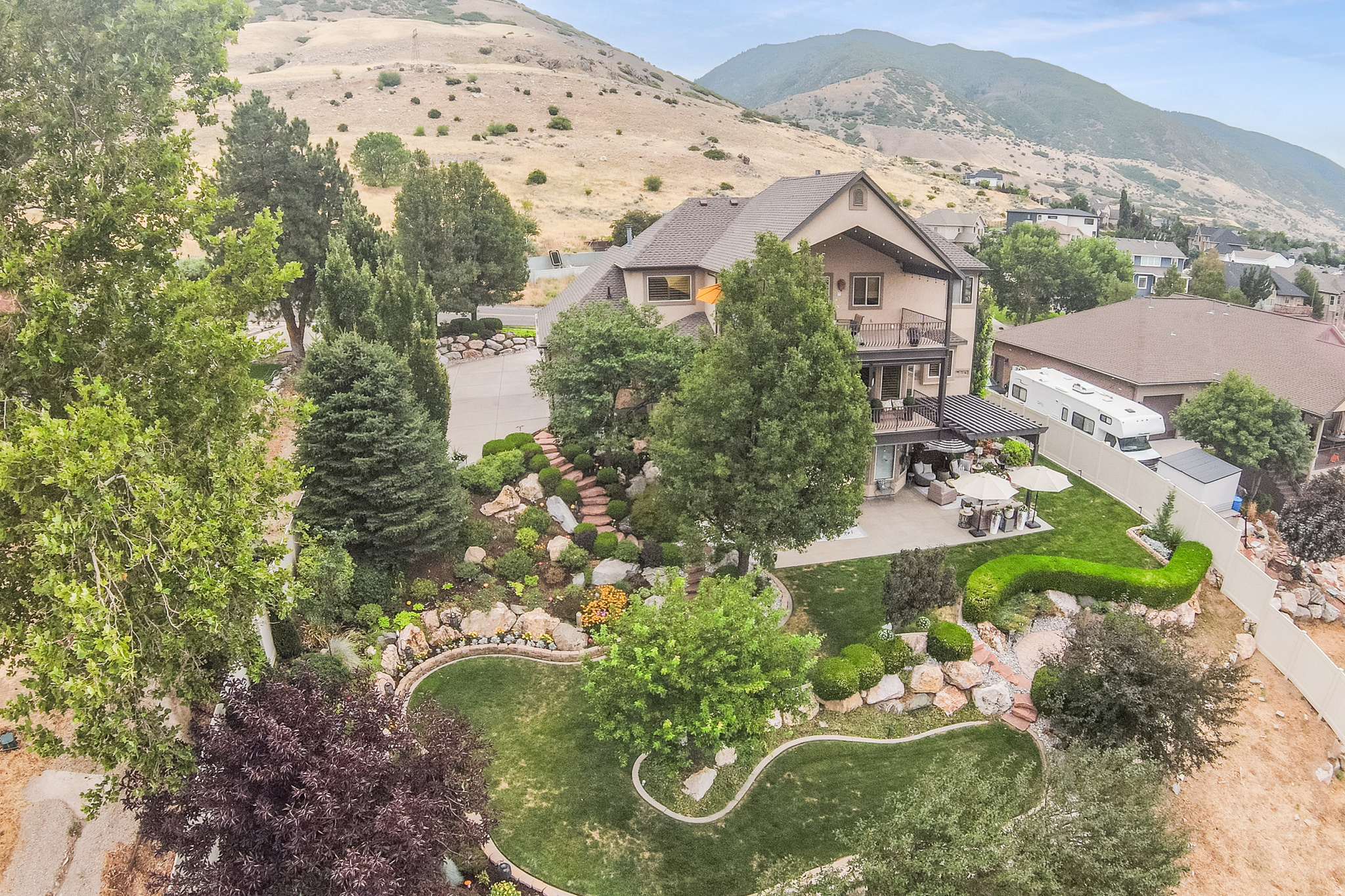 main property photo 76