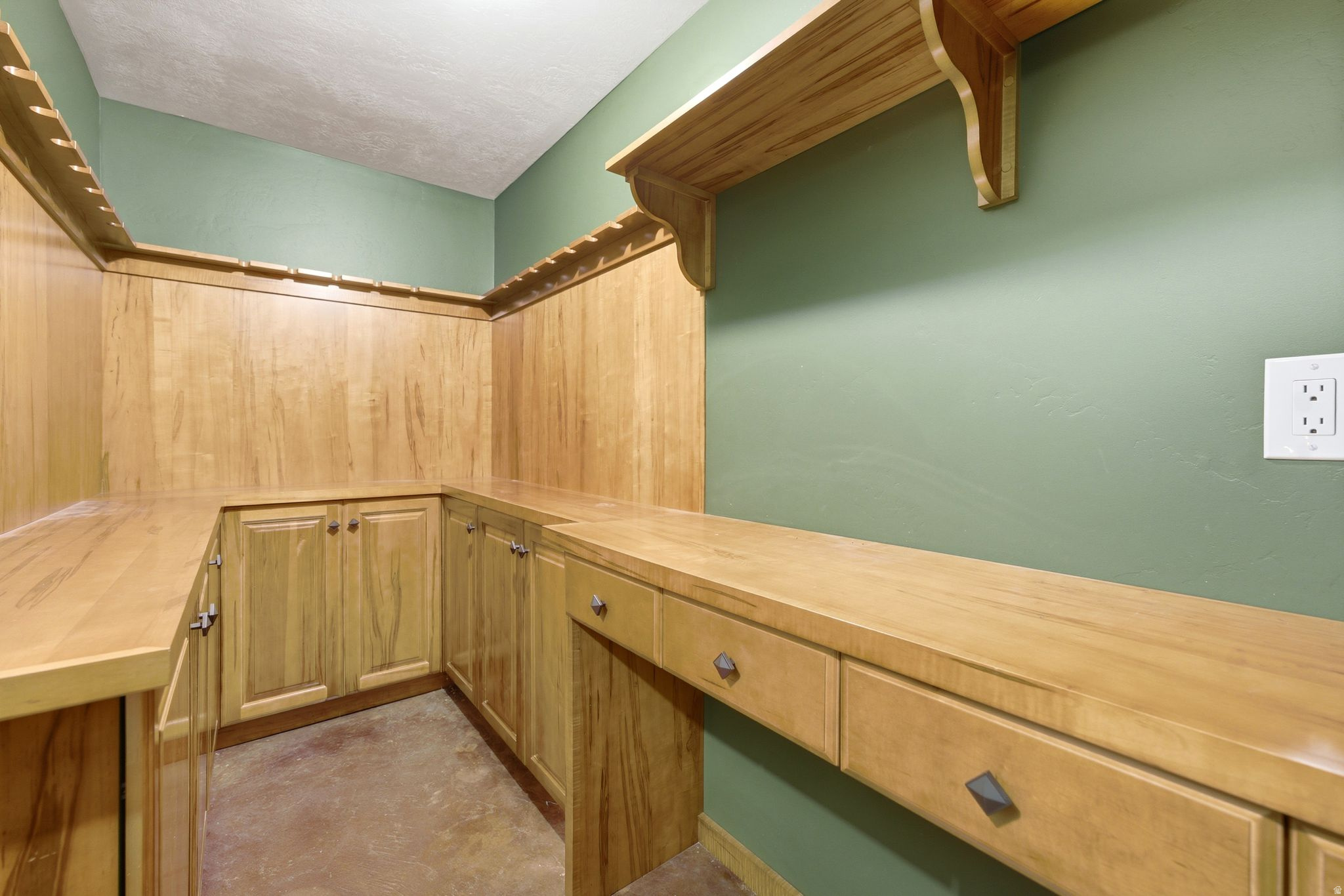 main property photo 55