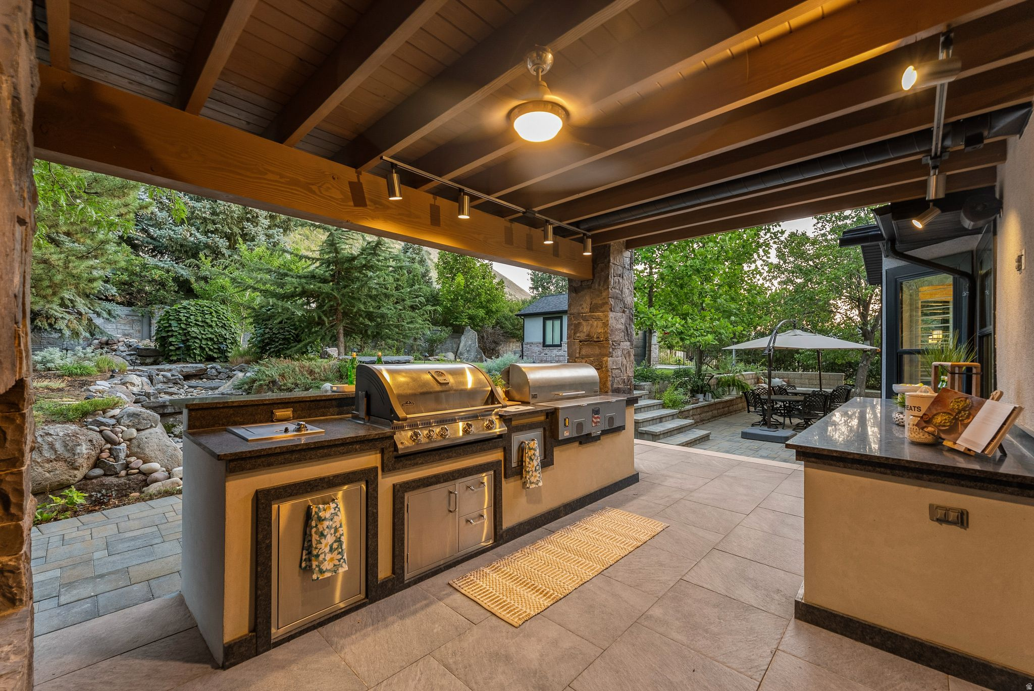 main property photo 67
