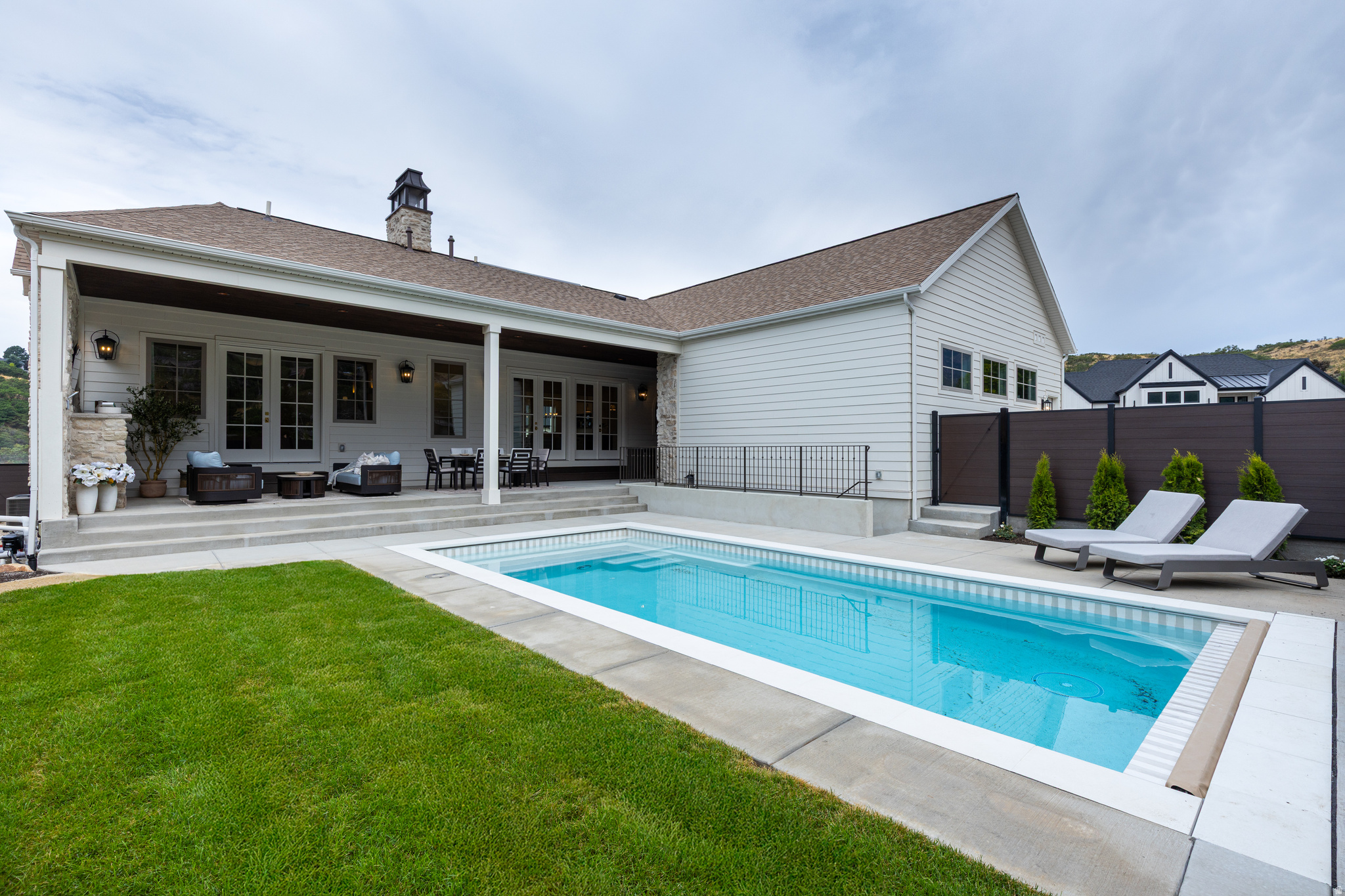 main property photo 58