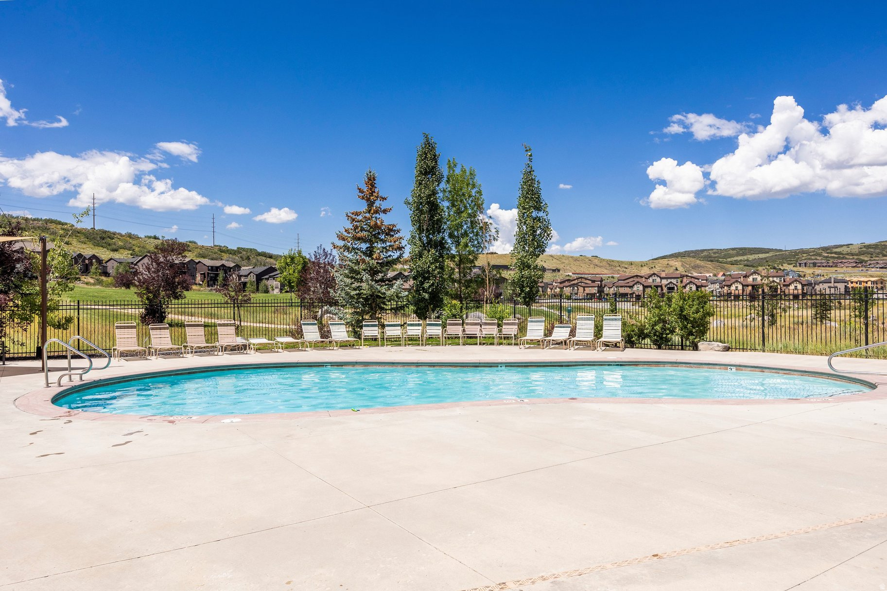 main property photo 54