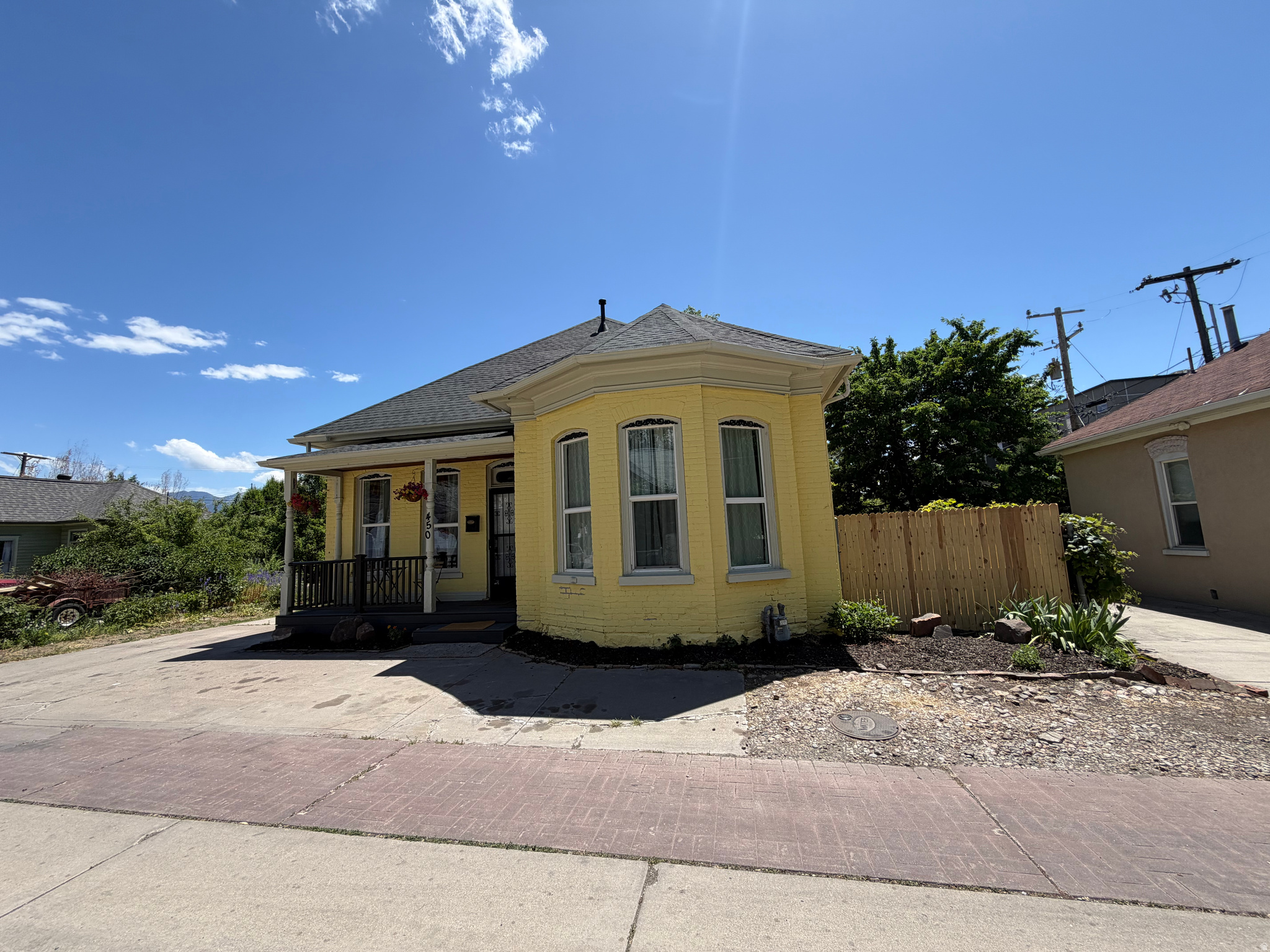 main property photo 3