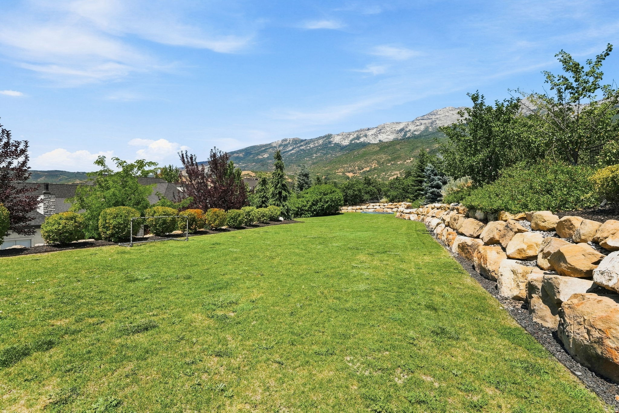 main property photo 90
