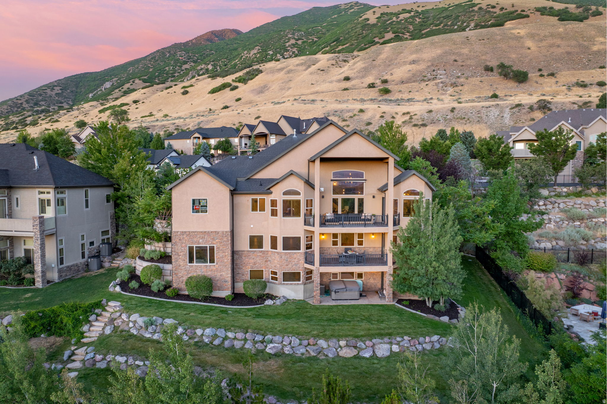 main property photo 66