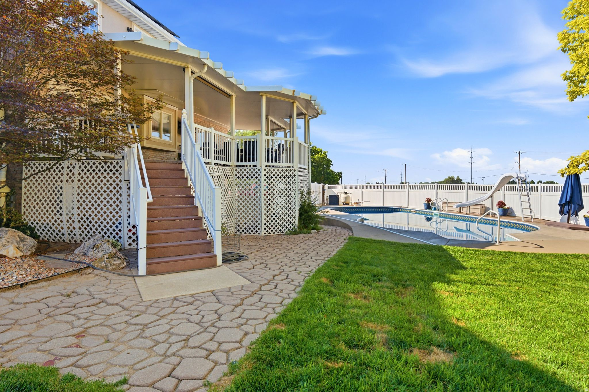 main property photo 57