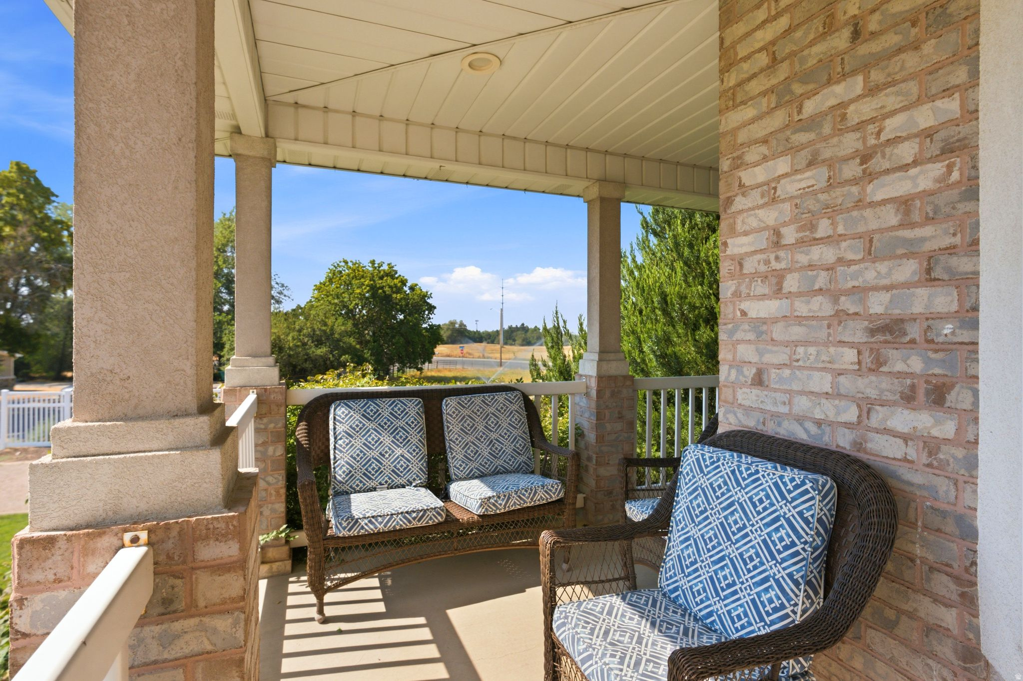 main property photo 78