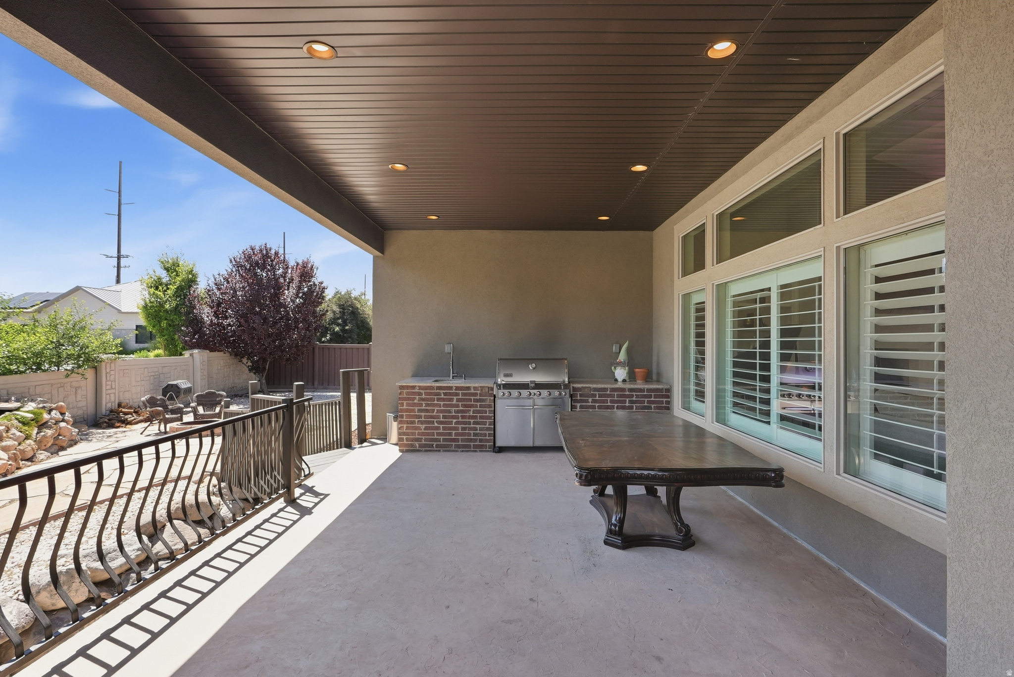 main property photo 43