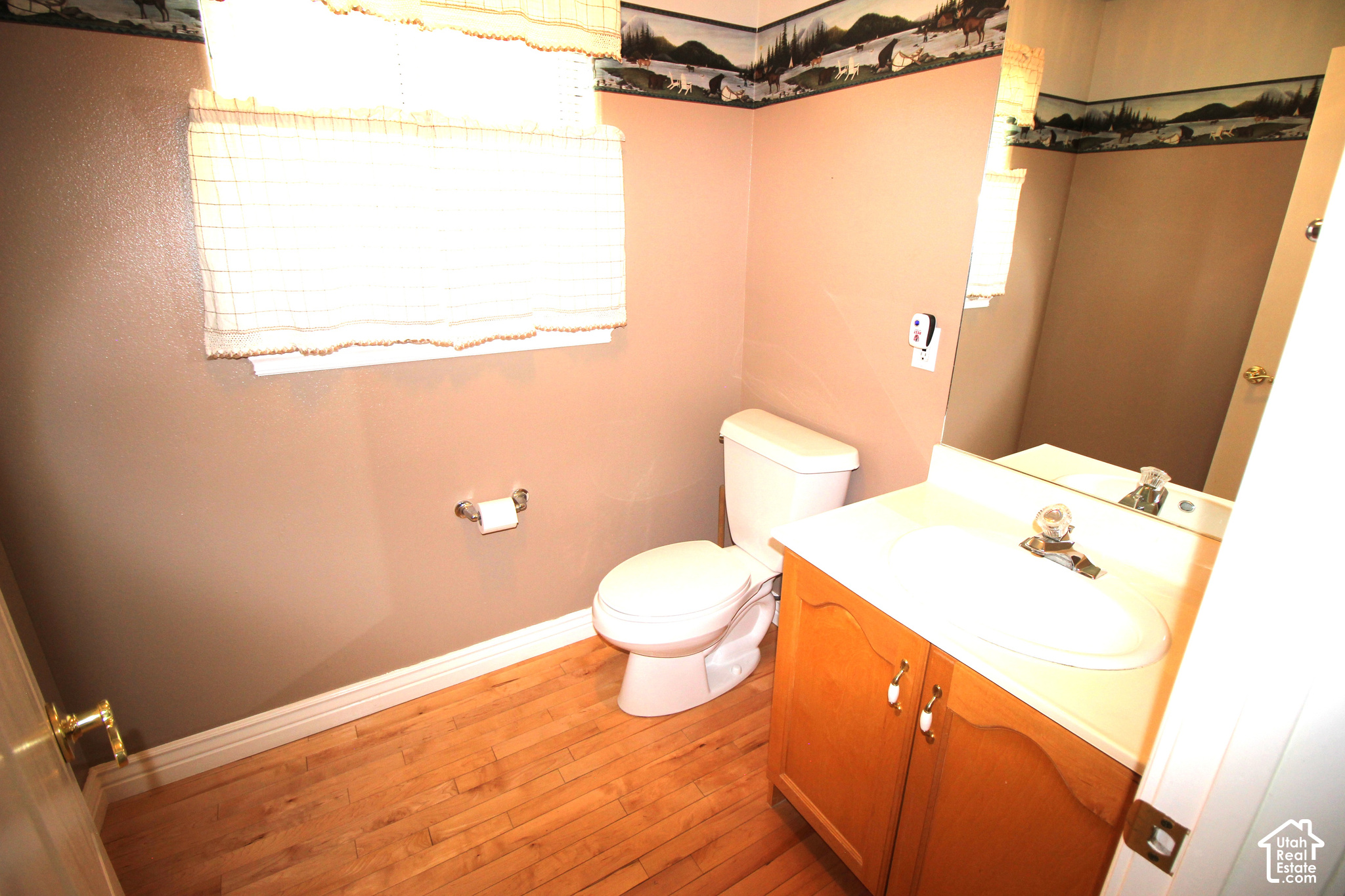 main property photo 12