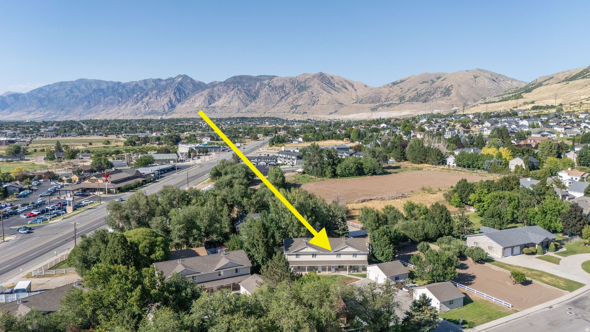 main property photo 17