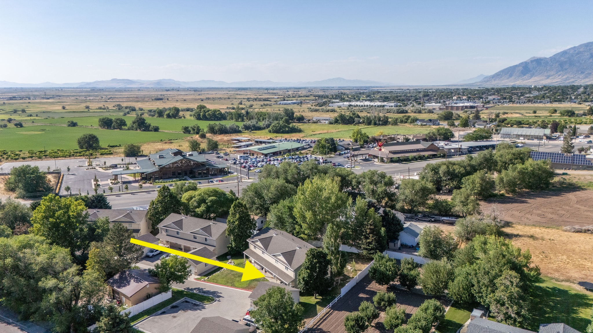 main property photo 19