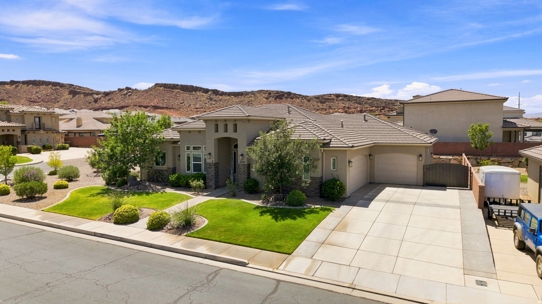 main property photo 5