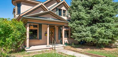 image of property with 6 Bed | 3 Bath | 2,686 Sqft