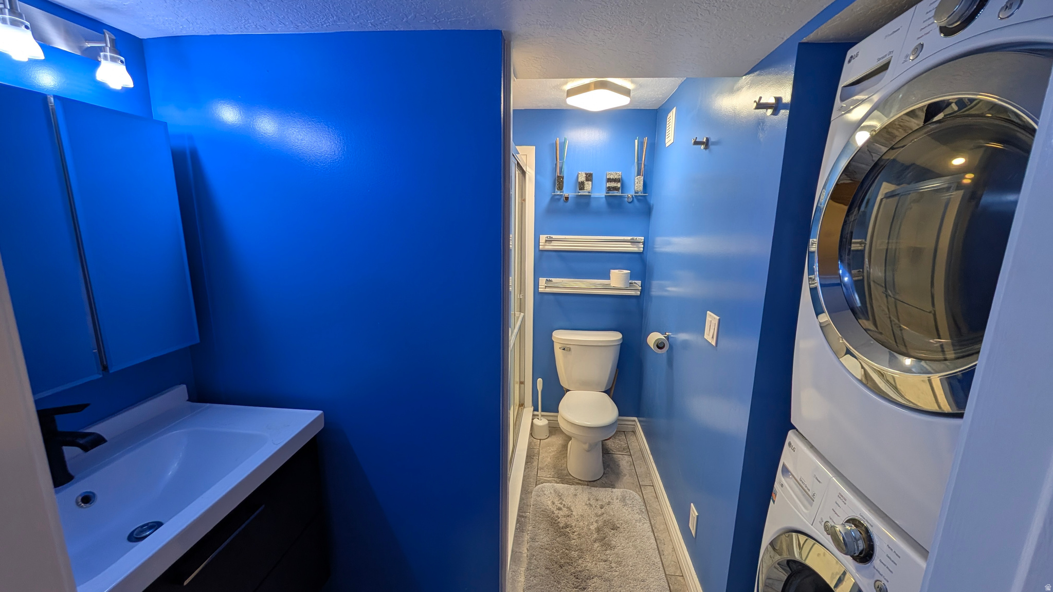 main property photo 78