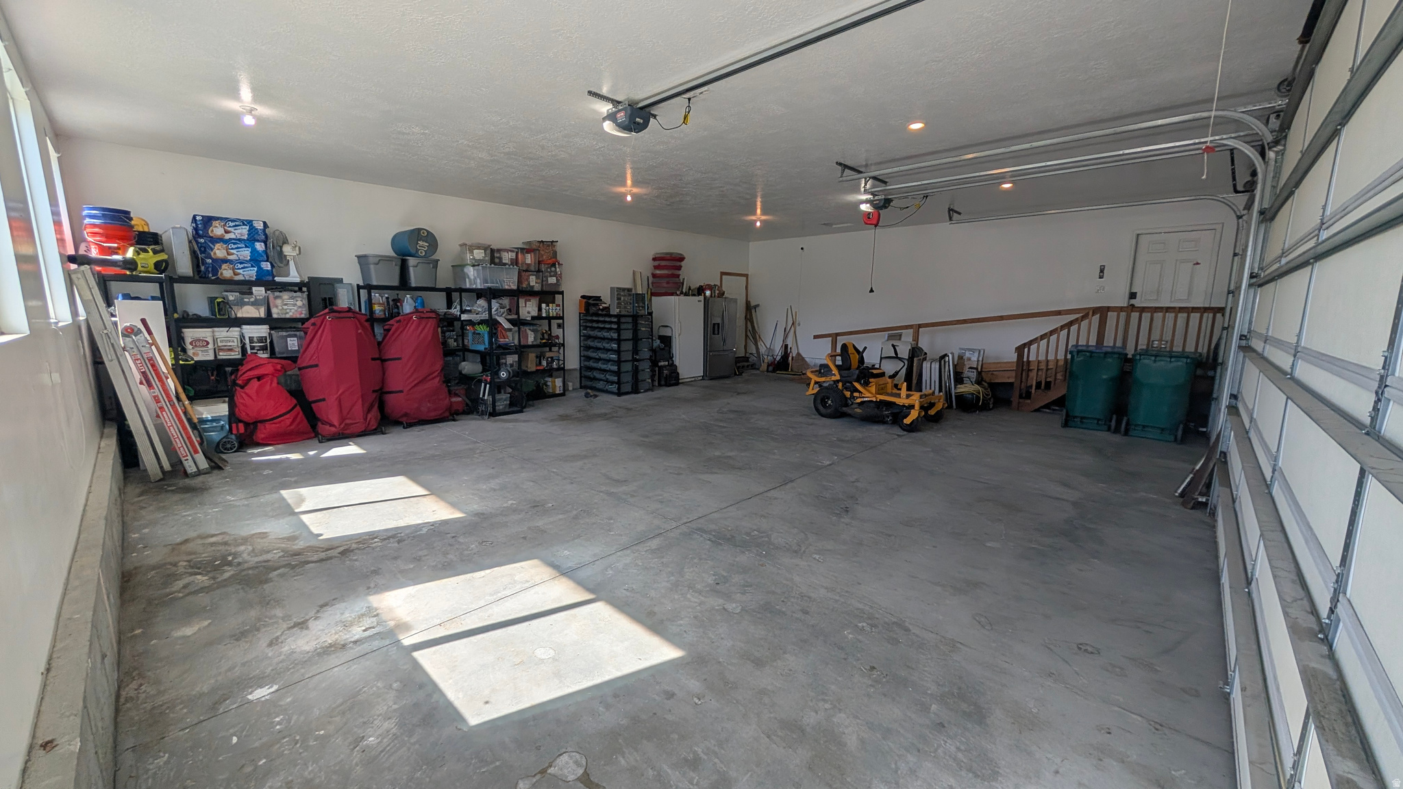 main property photo 81