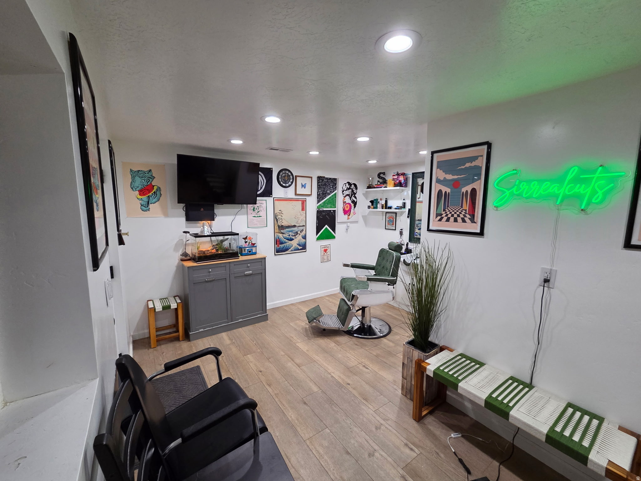 main property photo 84
