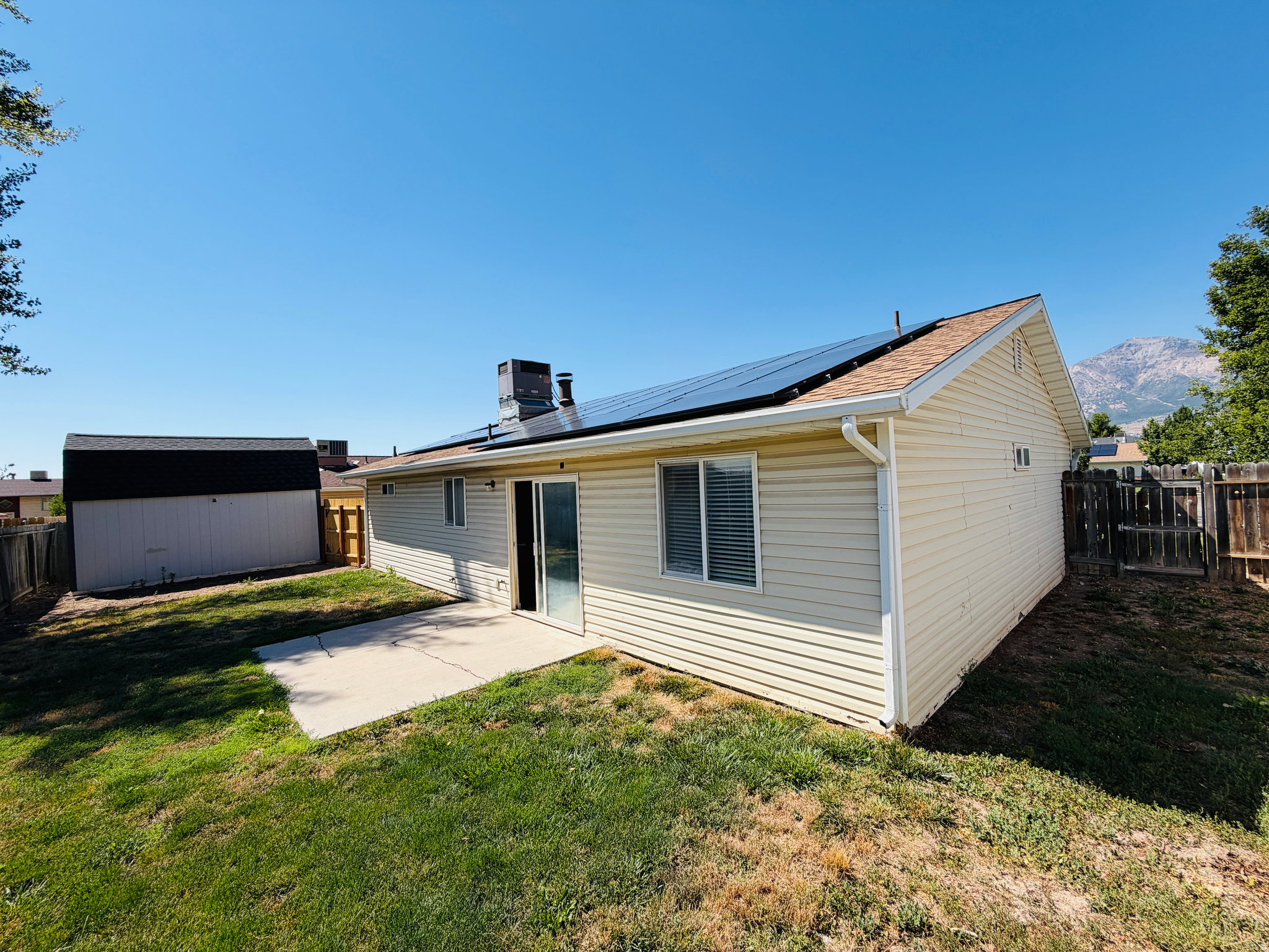 main property photo 20