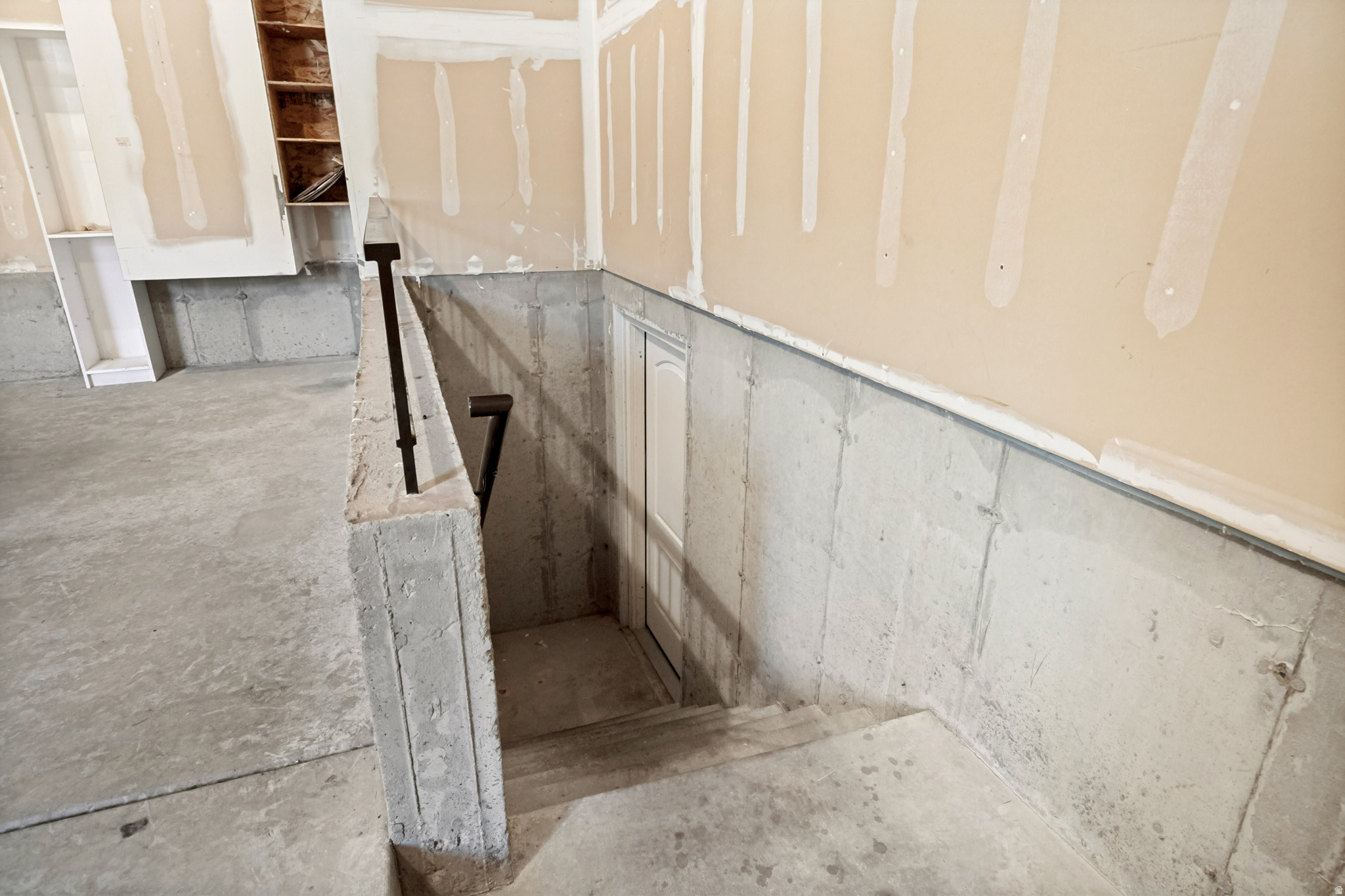 main property photo 54